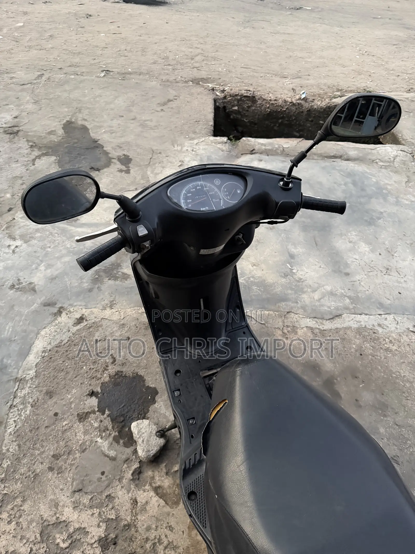 Yamaha 2012 Black