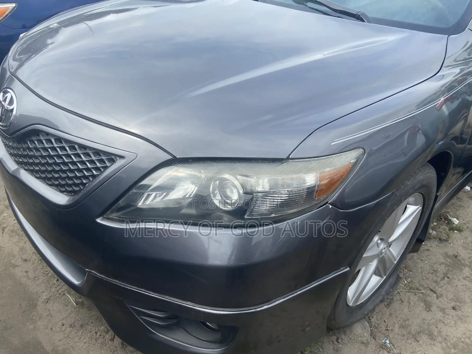 Toyota Camry 2011 Gray