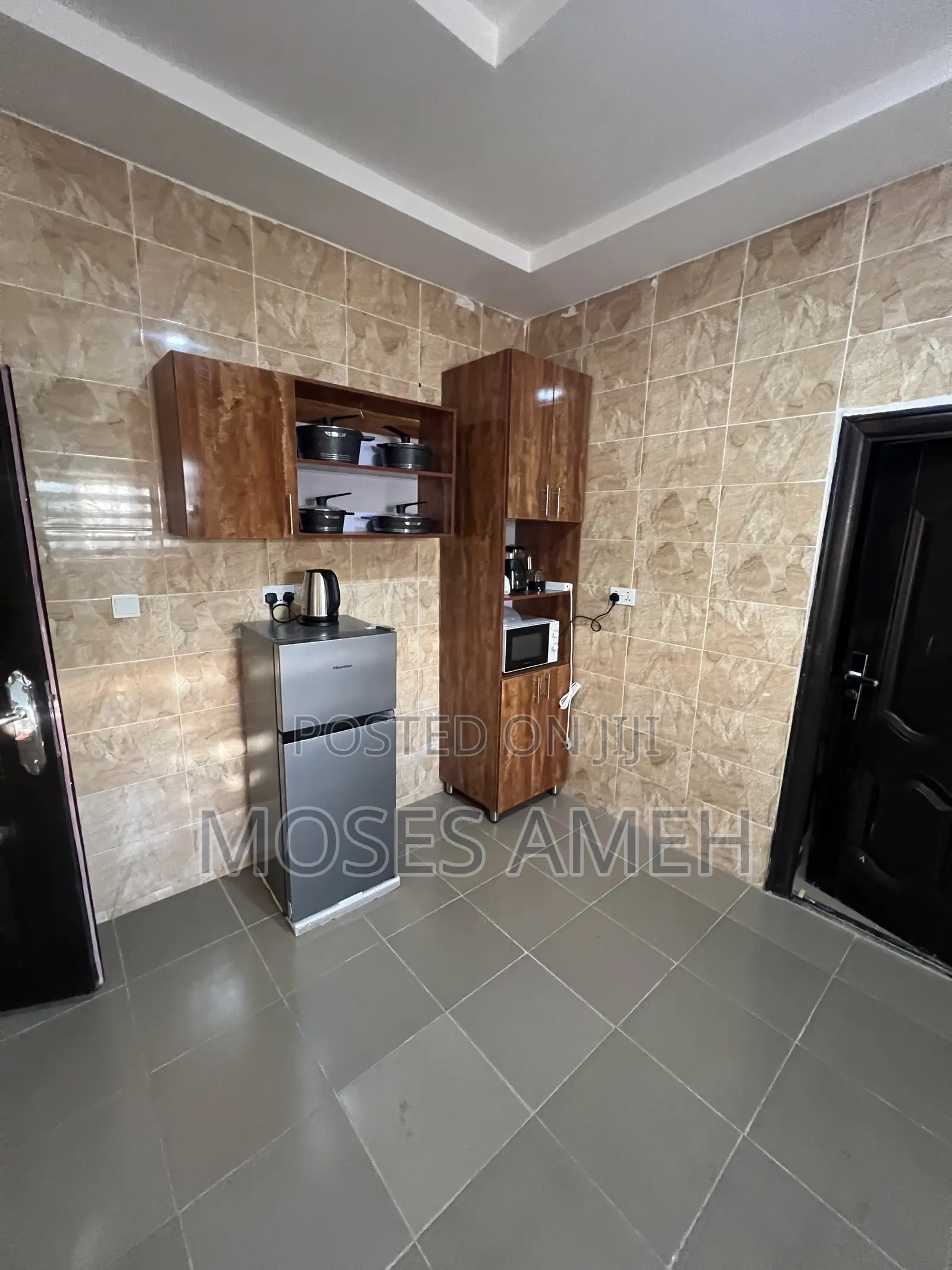 Furnished 2bdrm Block of Flats in Wuse 2 for rent
