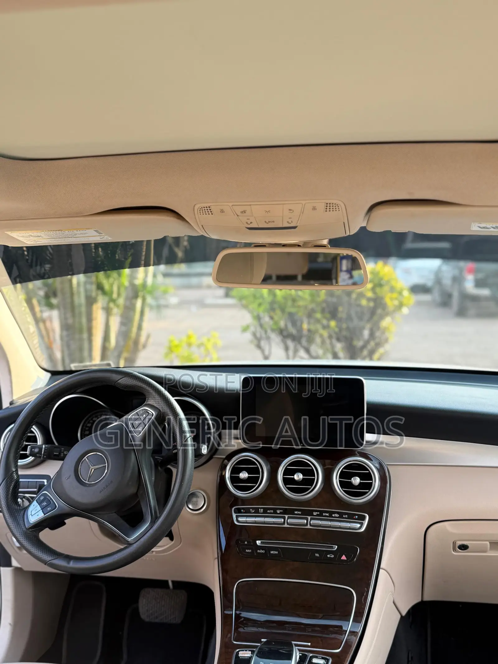 Mercedes-Benz GLC-Class 2018 White