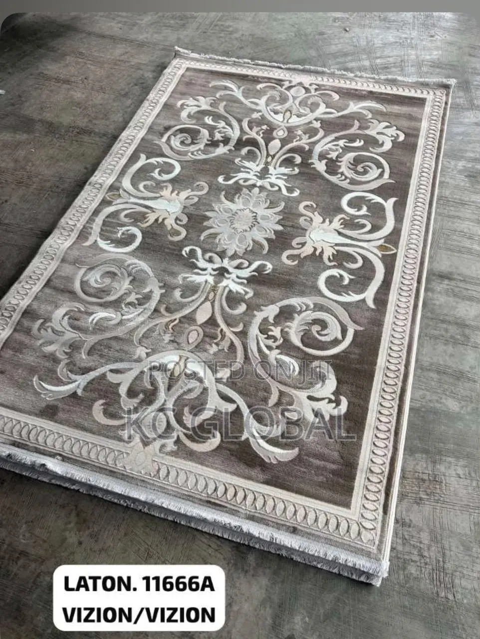 Turkey Quality Center Rug 10/13