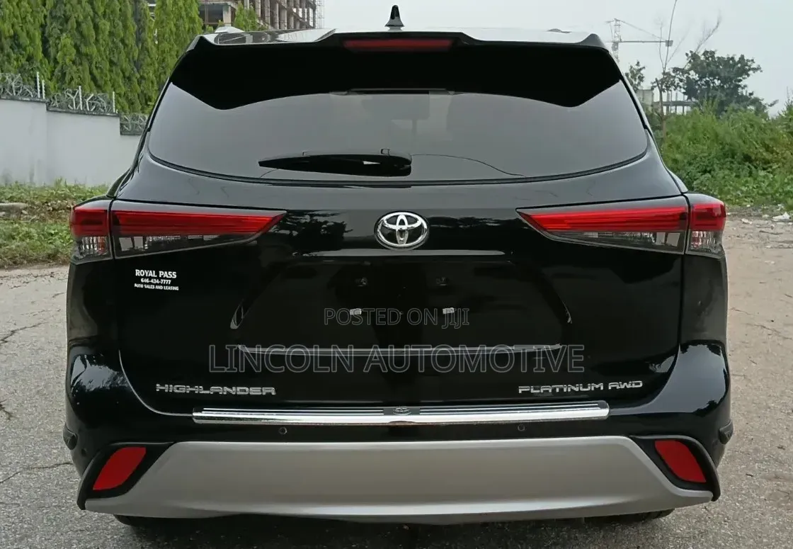Toyota Highlander Platinum 2022 Matt Black