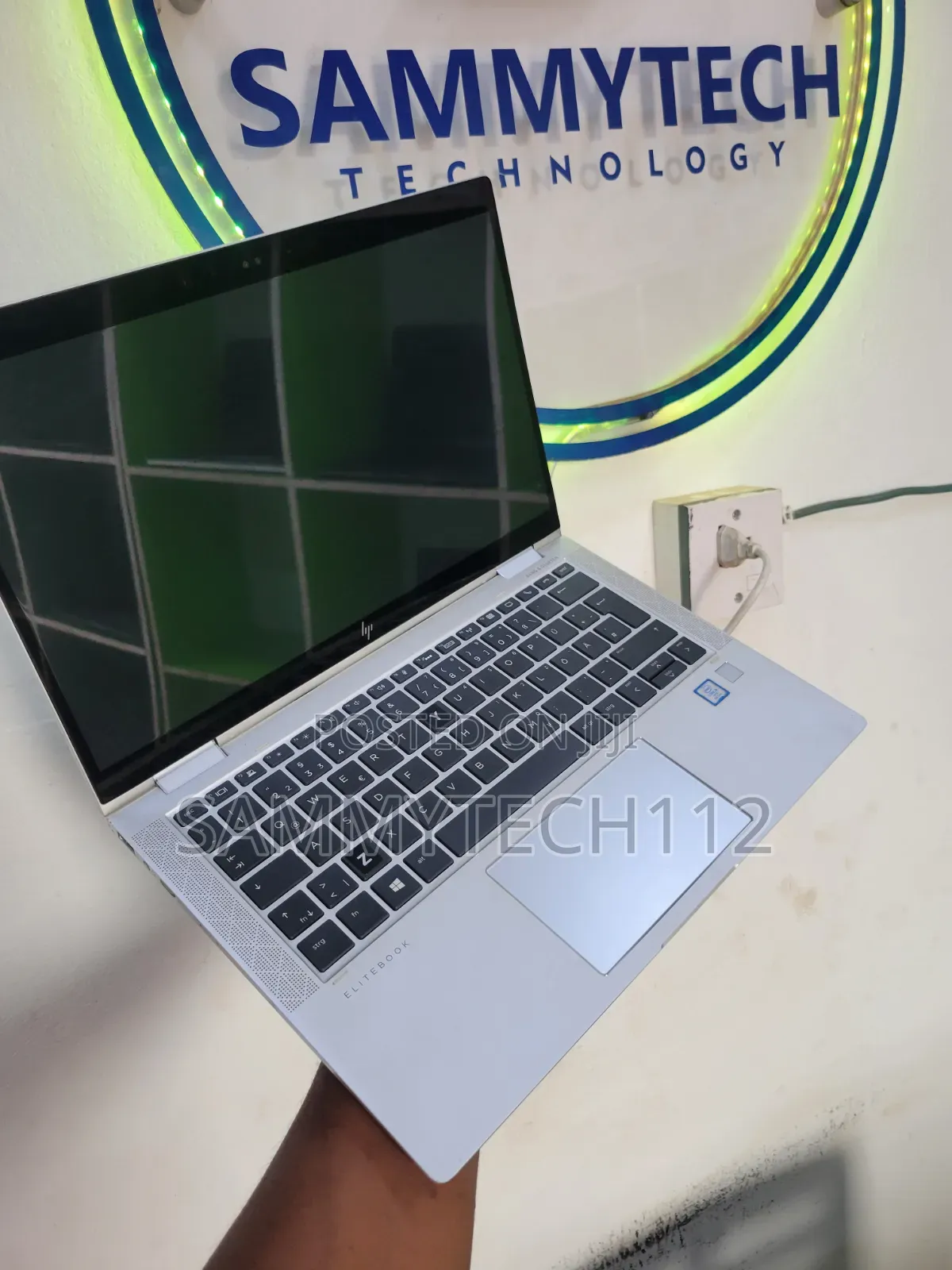 New Laptop HP EliteBook X360 1030 G3 8GB Intel Core i5 SSD 256GB