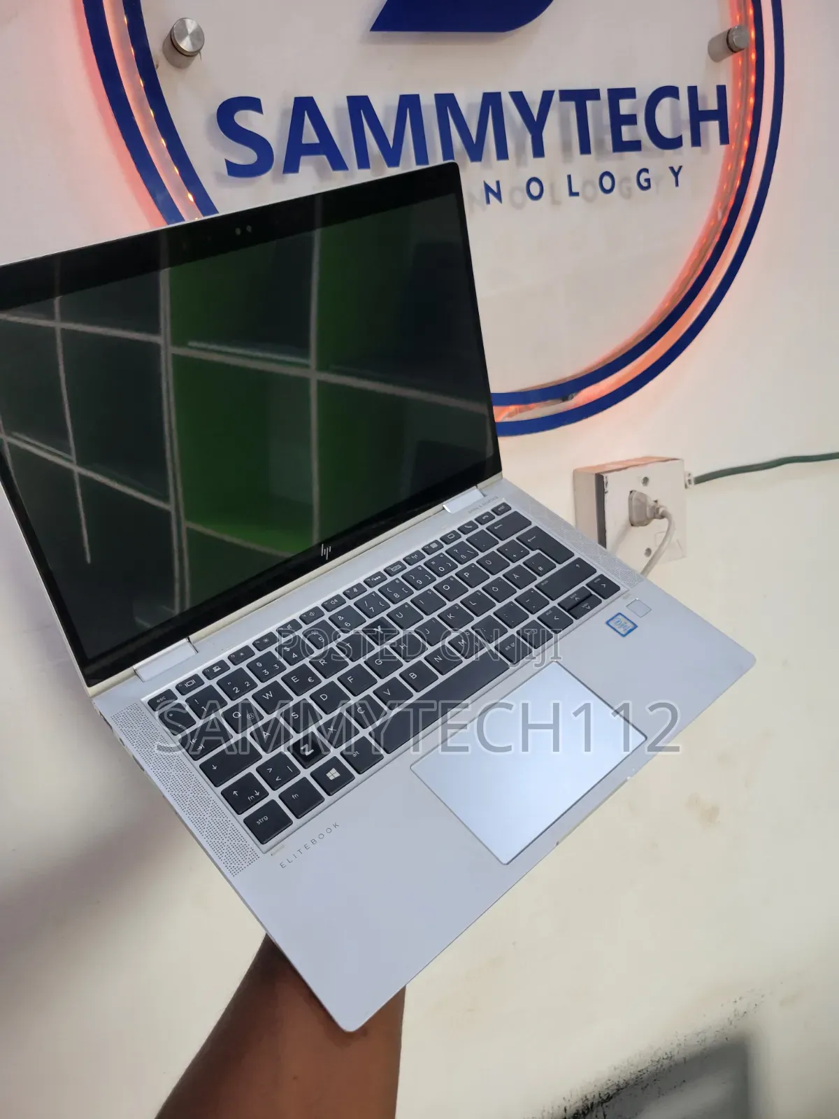 New Laptop HP EliteBook X360 1030 G3 8GB Intel Core i5 SSD 256GB