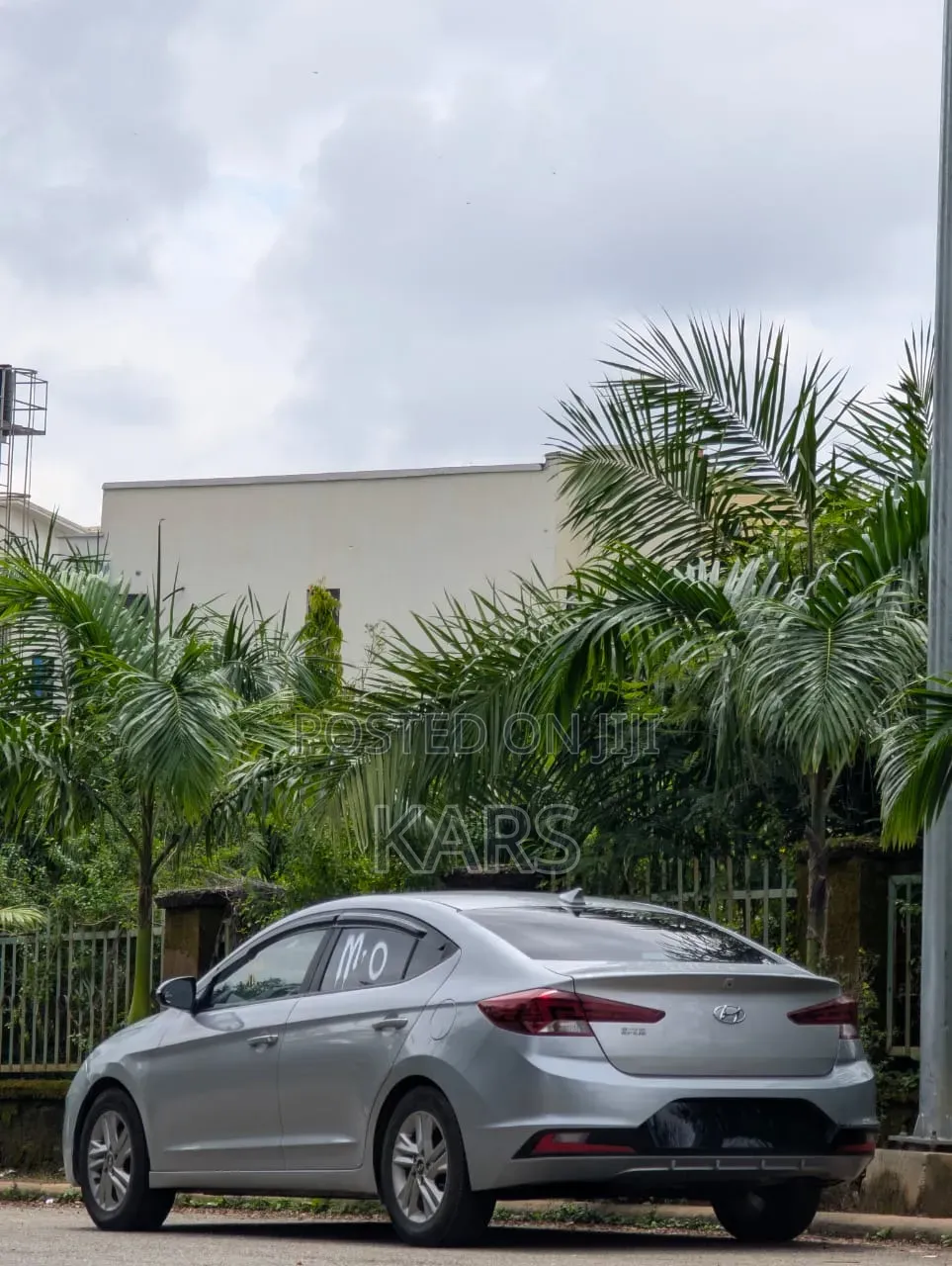 Hyundai Elantra 2020 Silver