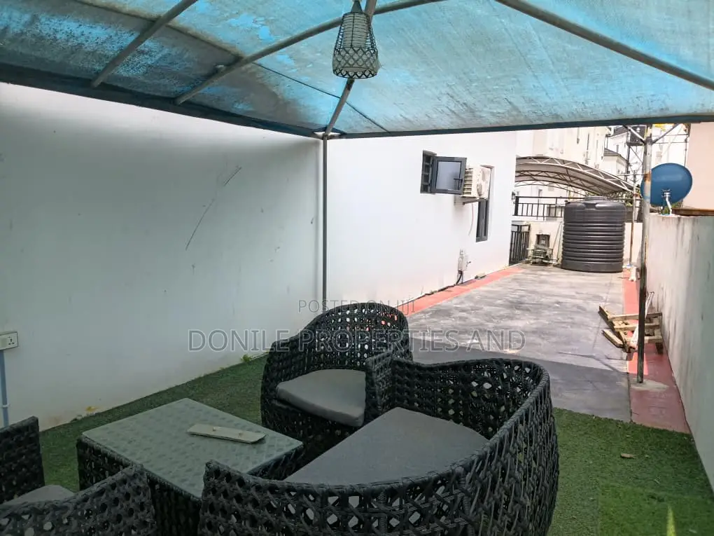 4bdrm Duplex in Homas Estate. for sale