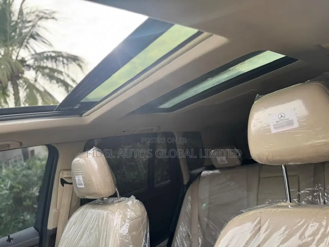 Mercedes-Benz GLK-Class 350 SUV 2013 Brown