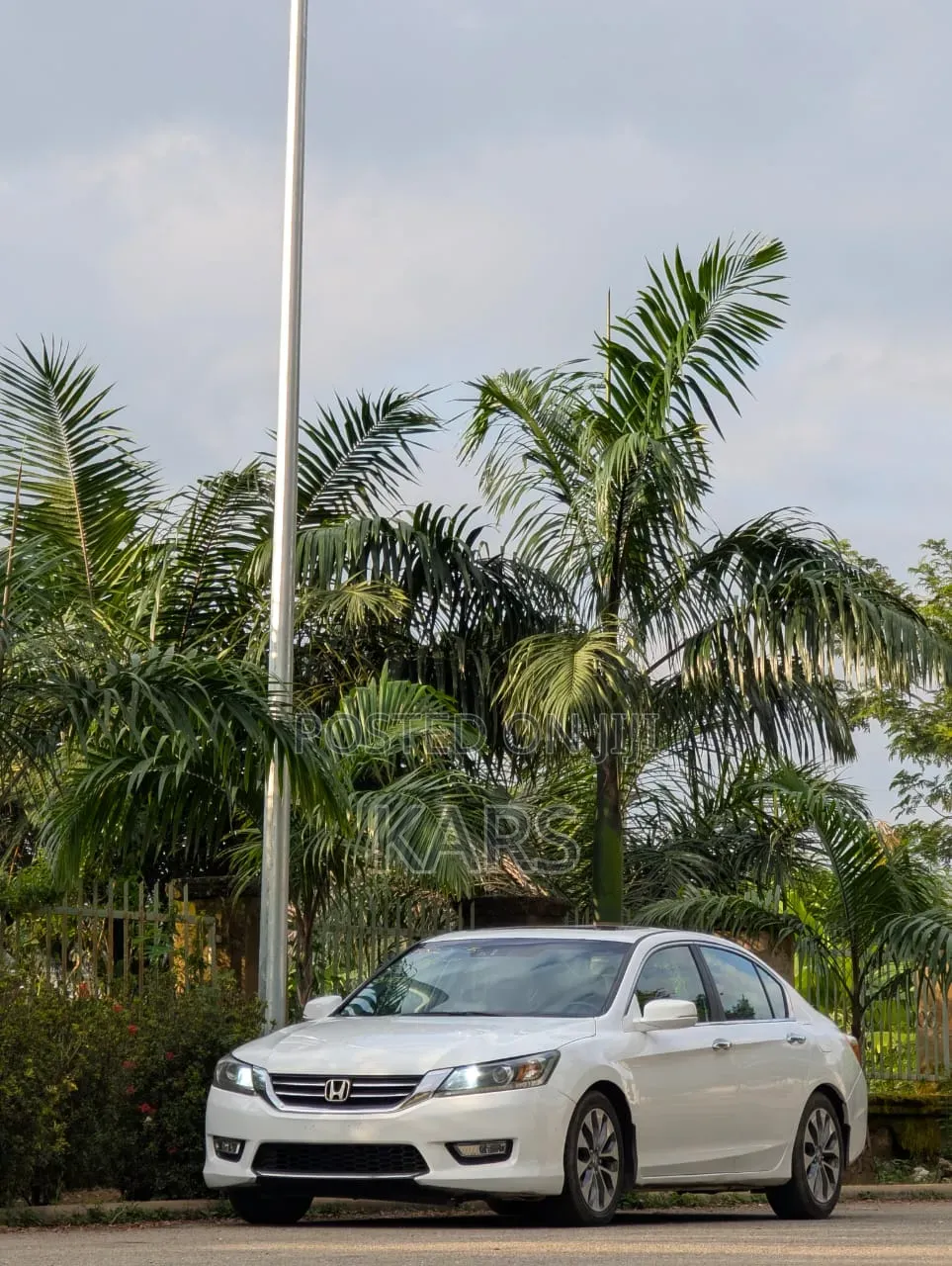 Honda Accord 2013 White