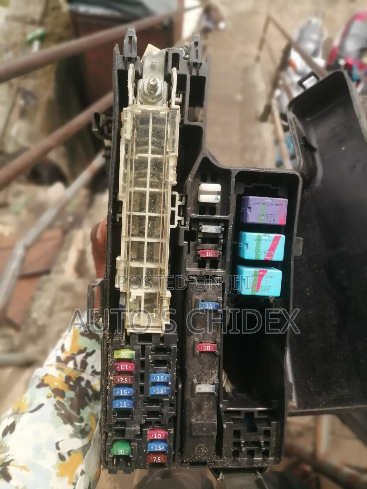 Complete Toyota Hilux 2.7 Fuse Box