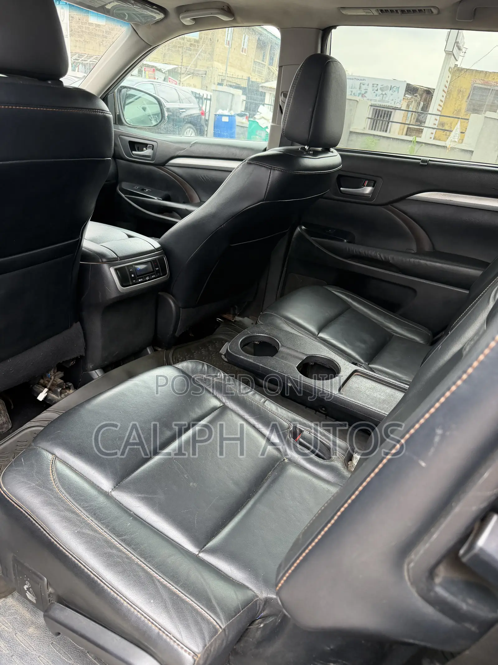 Toyota Highlander XLE 4dr SUV AWD (3.5L 6cyl 6A) 2015 Silver
