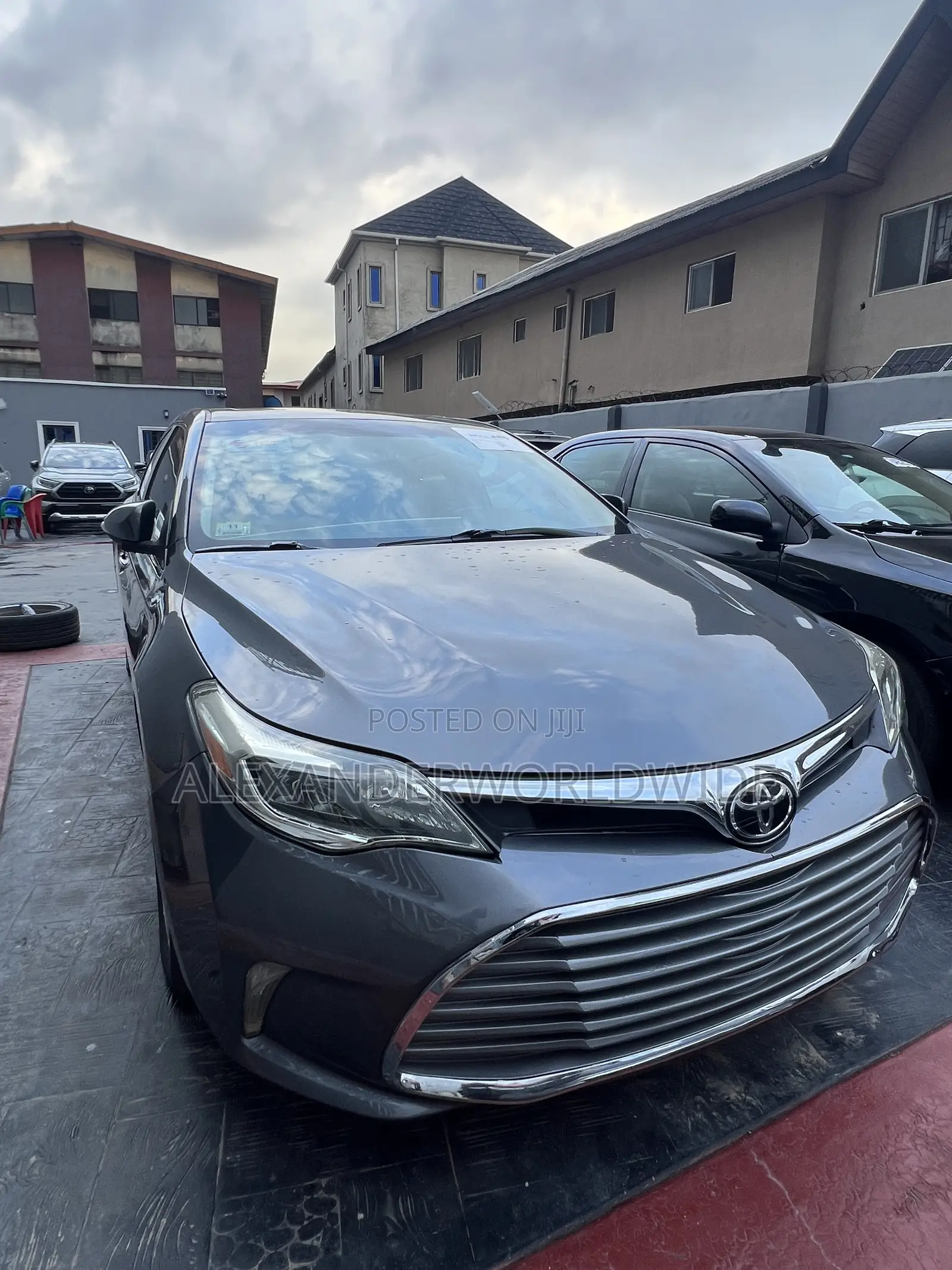 Toyota Avalon 2013 Gray