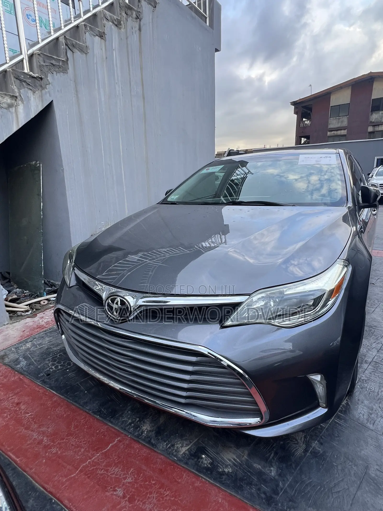 Toyota Avalon 2013 Gray