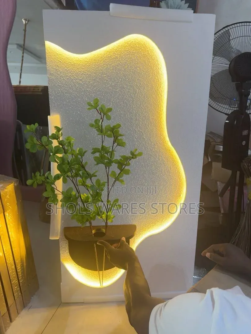 Luxury 3D Led Wavy Wall Frame With Flower Vase - 60by120cm
