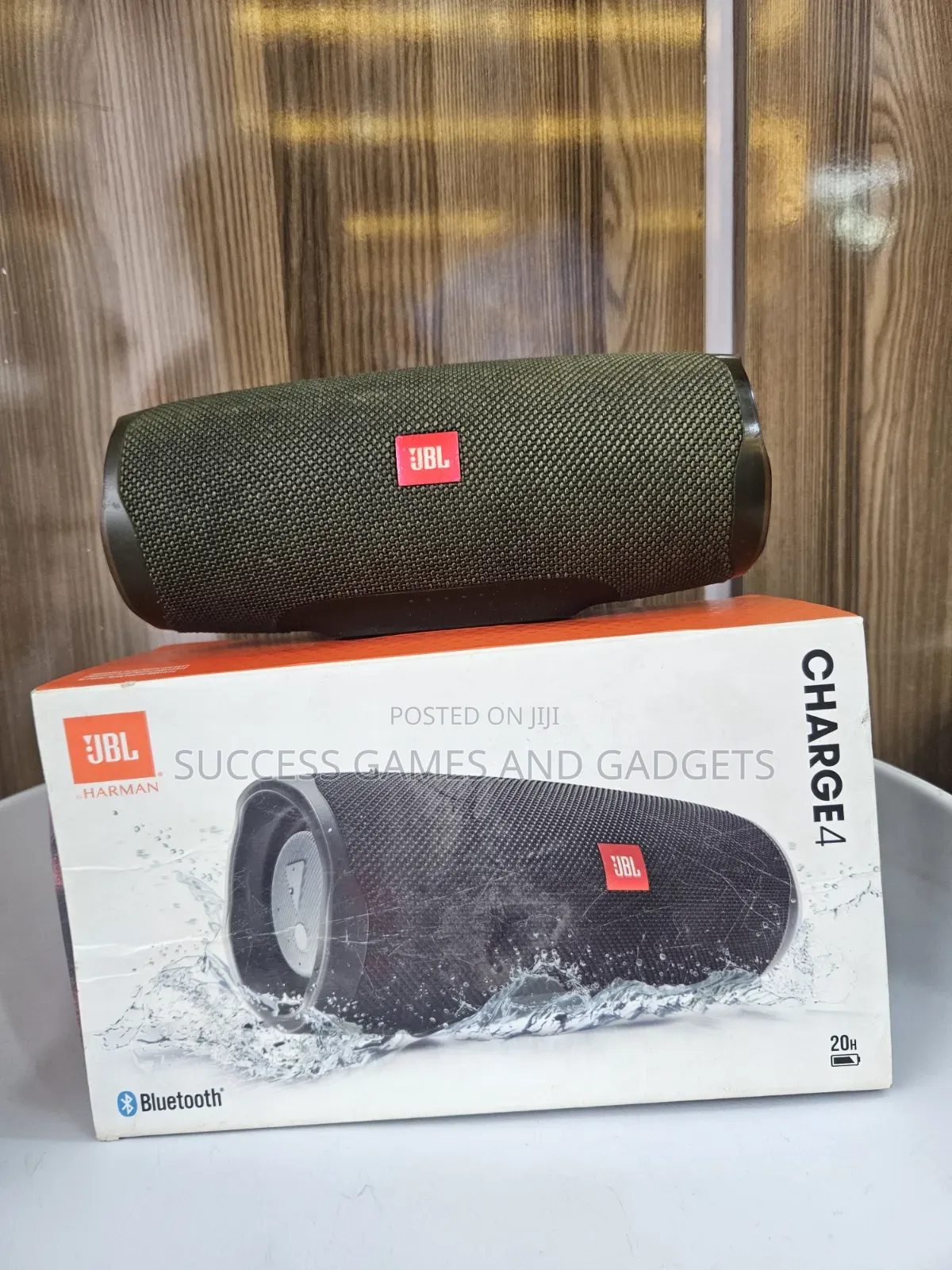 JBL Charge 4 Speaker