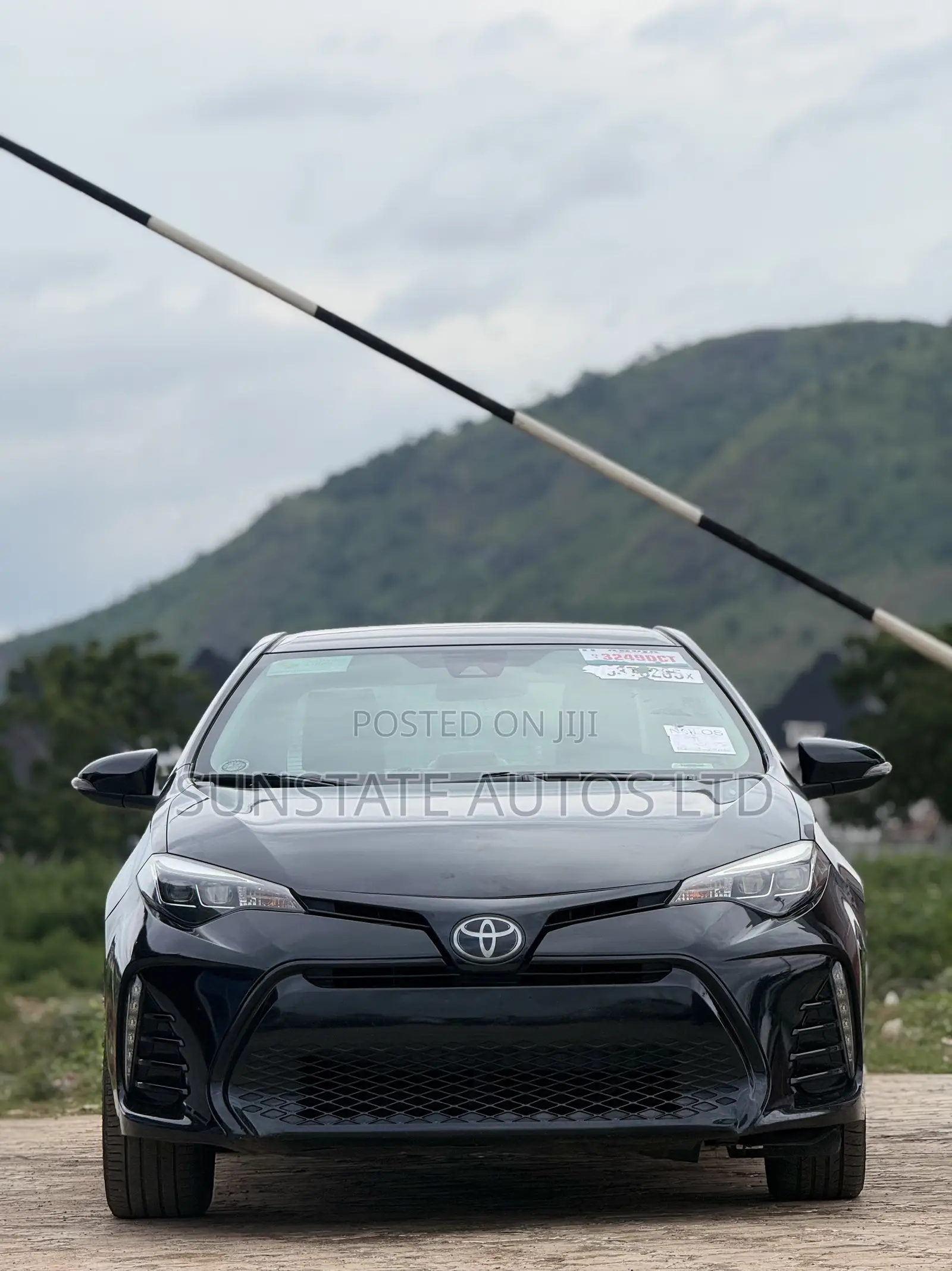 Toyota Corolla 2018 Black