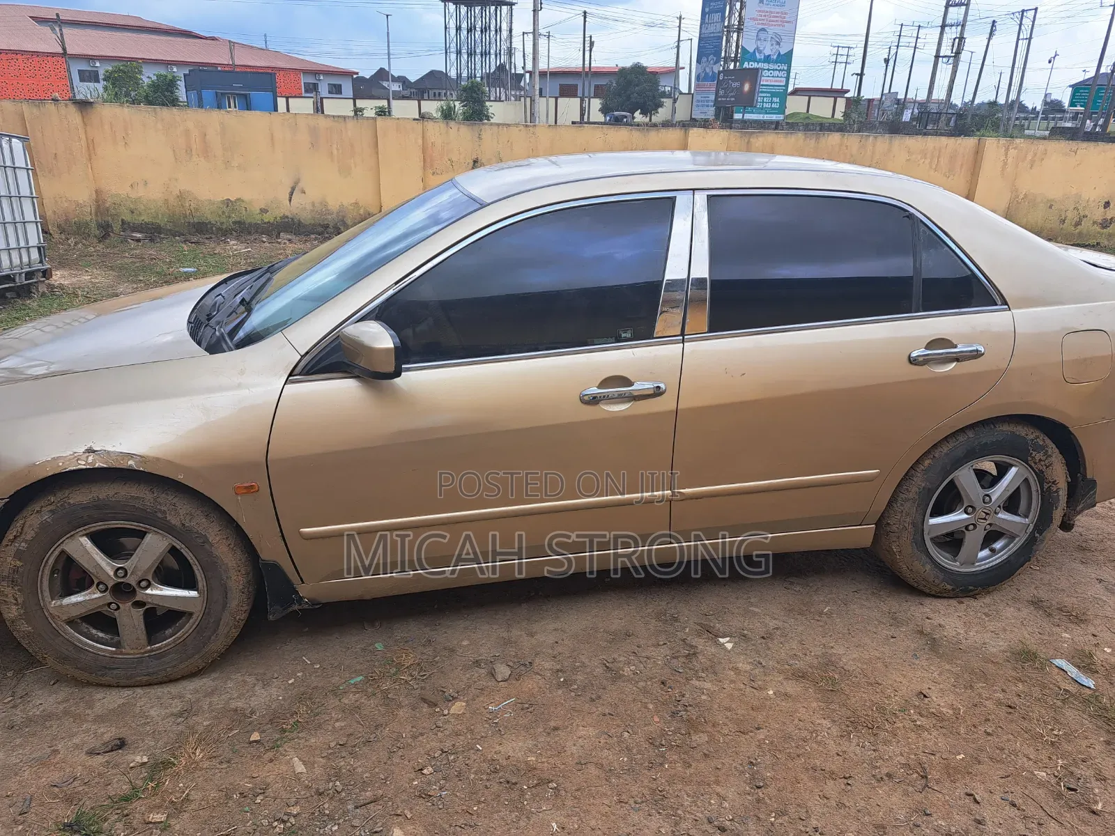 Honda Accord 2004 Gold