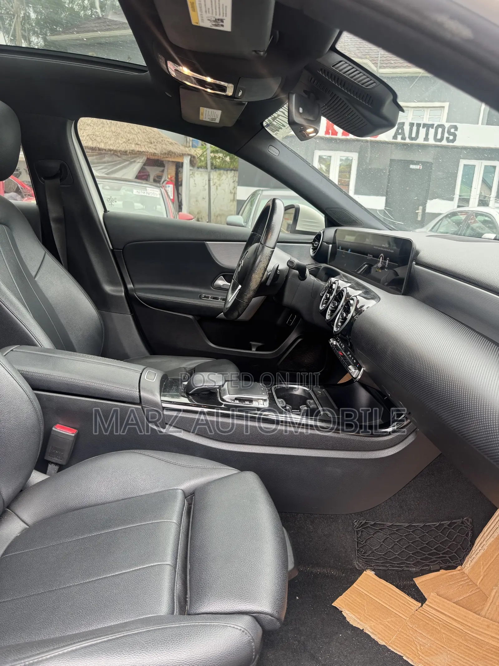 Mercedes-Benz 220 2019 White