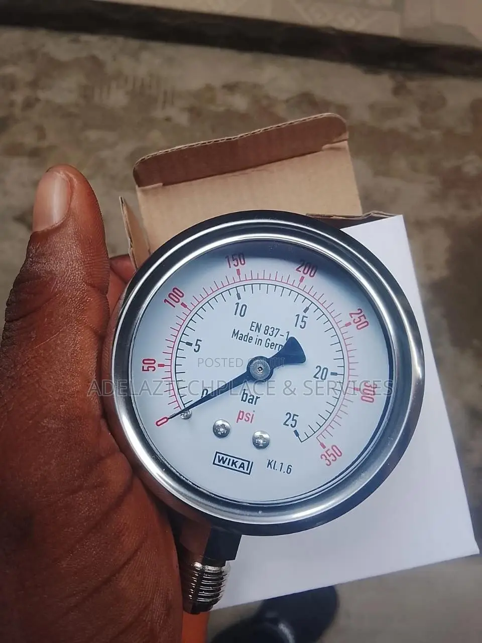 Pressure Gauges