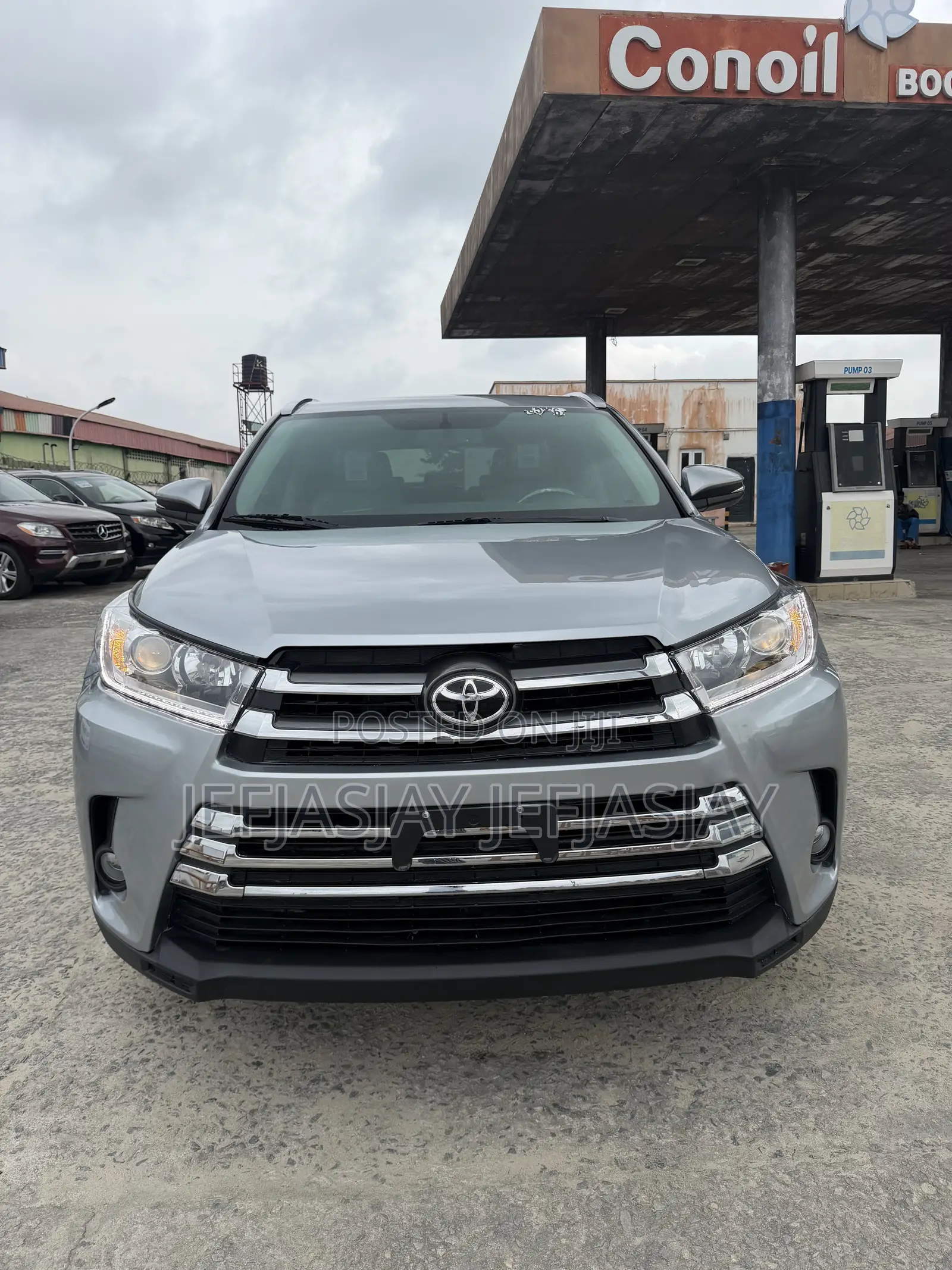 Toyota Highlander XLE V6 4x2 (3.5L 6cyl 6A) 2016 Silver