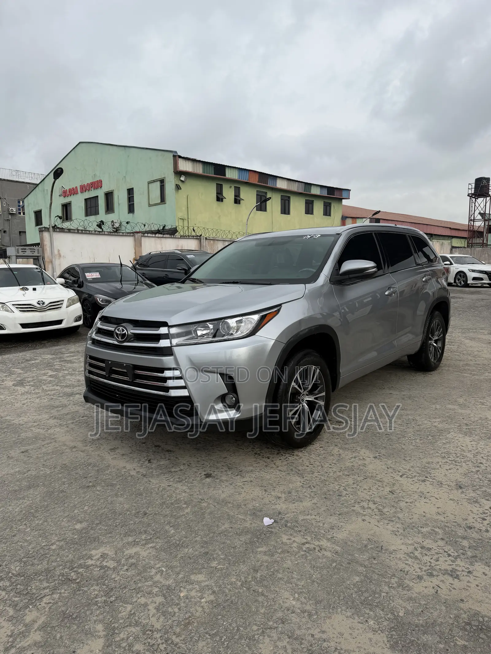 Toyota Highlander XLE V6 4x2 (3.5L 6cyl 6A) 2016 Silver
