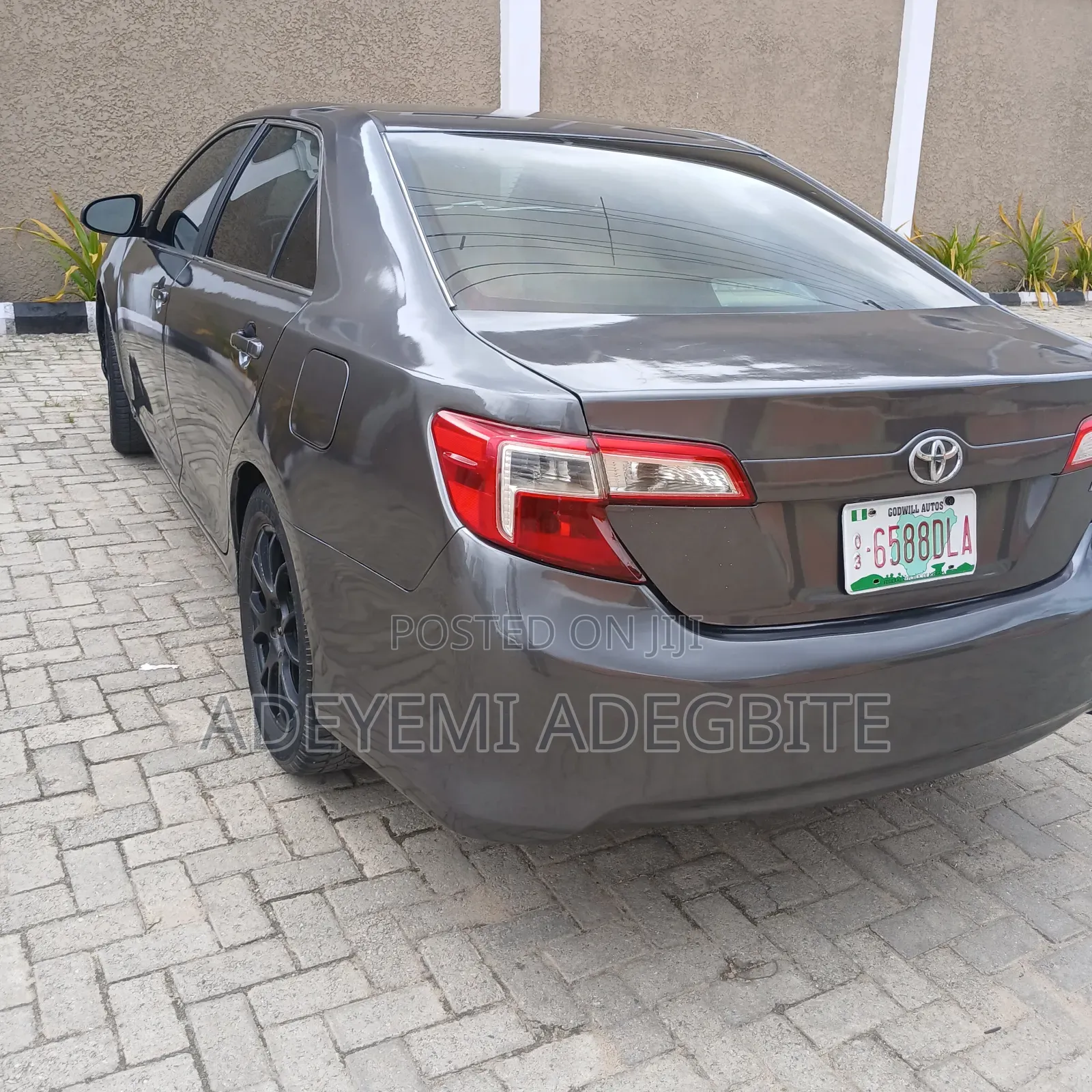 Toyota Camry 2012 Gray
