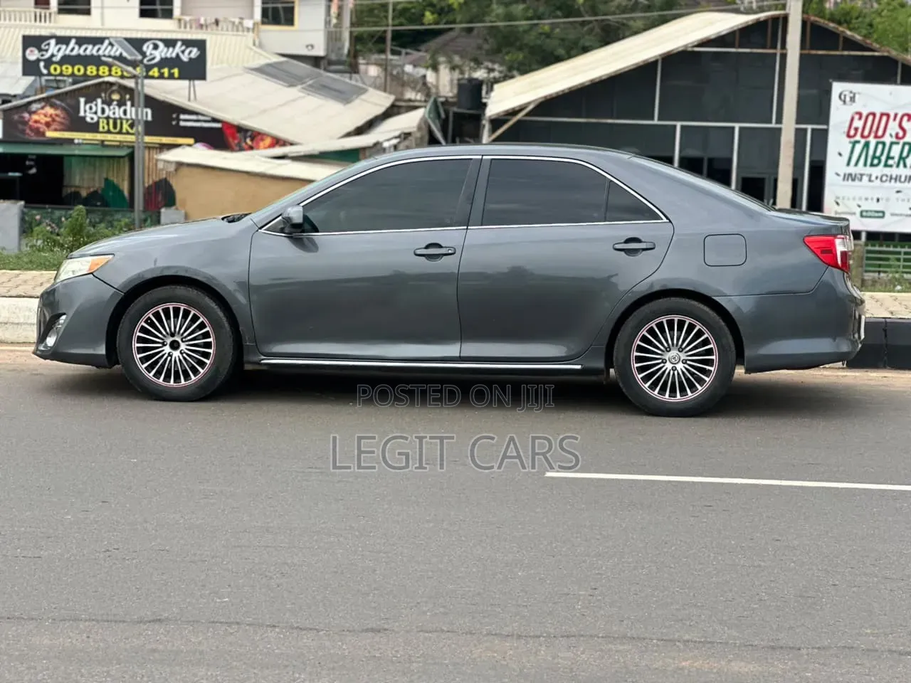 Toyota Camry 2014 Gray