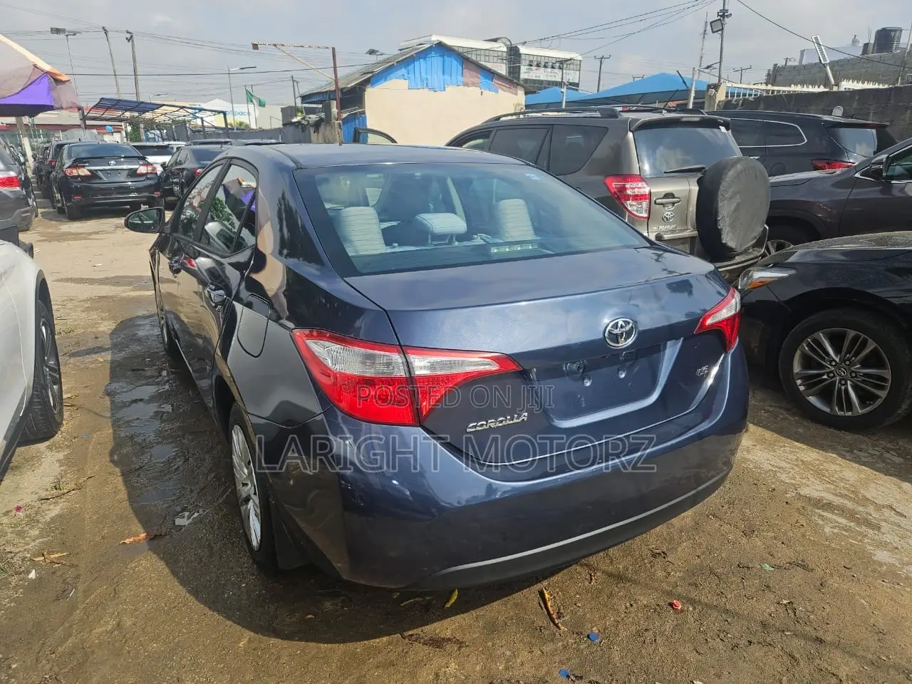 Toyota Corolla LE Plus 4dr Sedan (1.8L 4cyl CVT) 2014 Blue