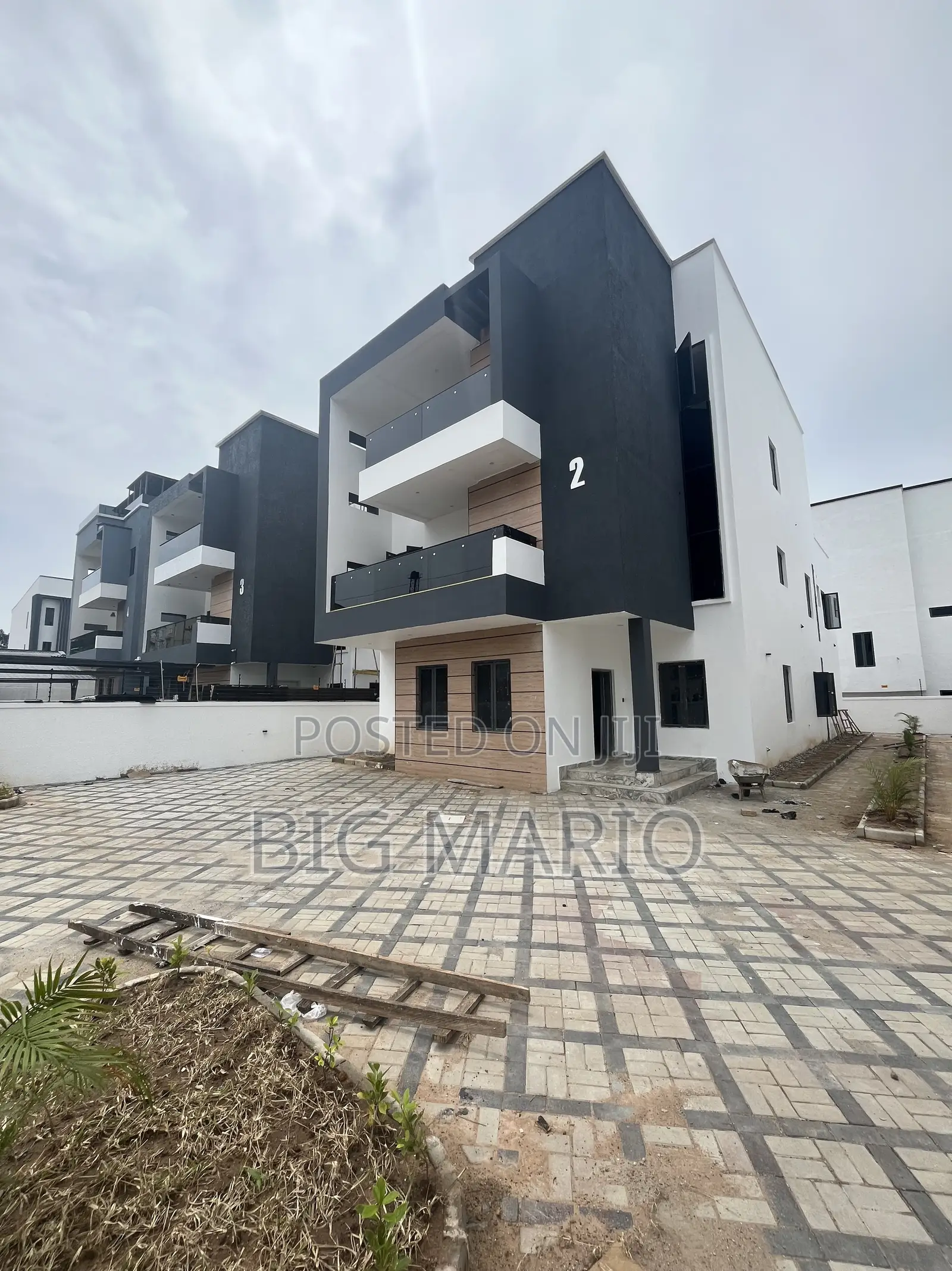 5bdrm Duplex in Asokoro for rent