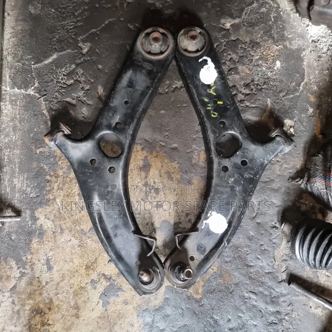 Lower Arms Hyundai Elantra 2010/2014