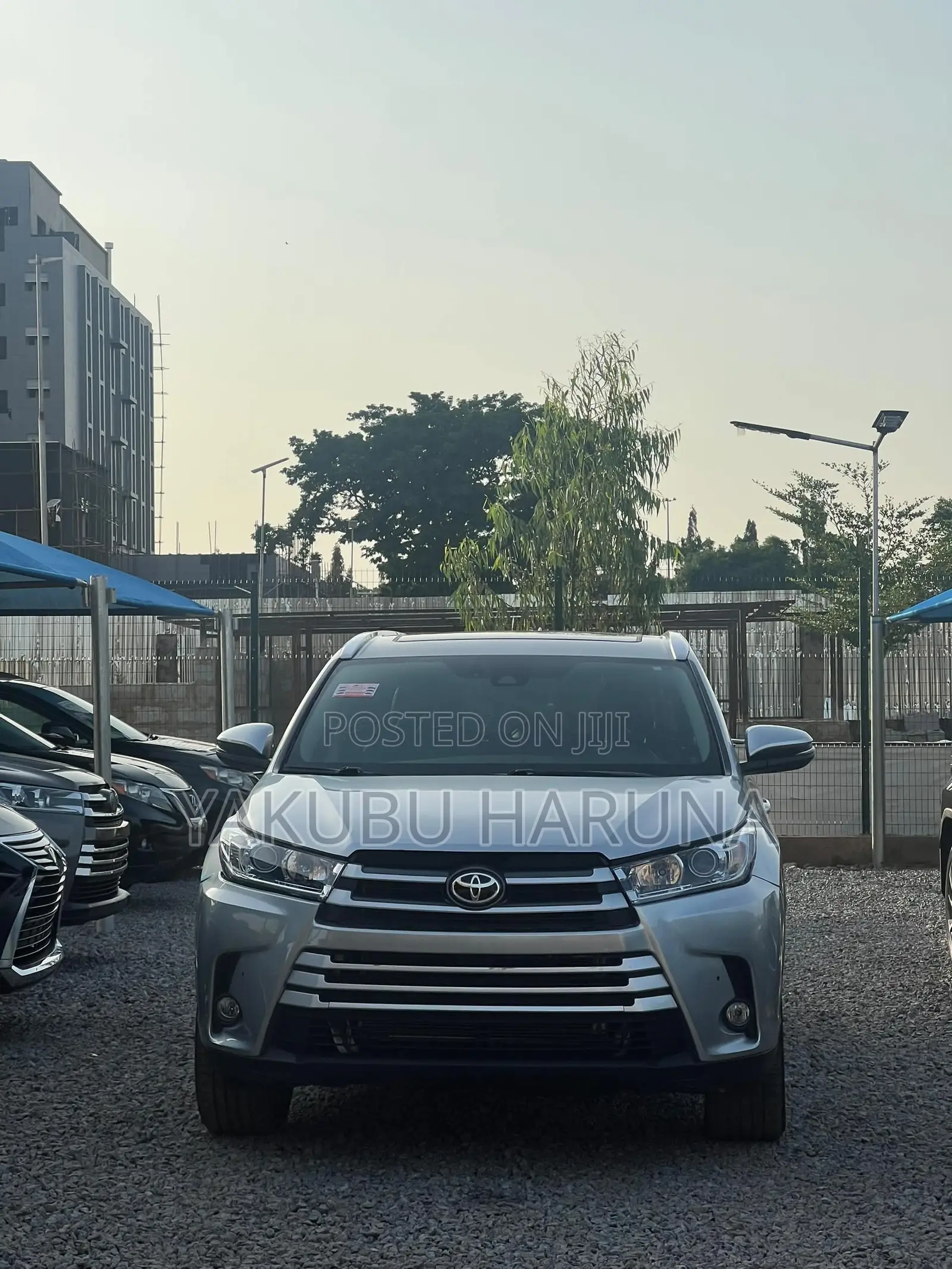 Toyota Highlander Limited 4x4 V6 (3.5L 6cyl 8A) 2017 Silver
