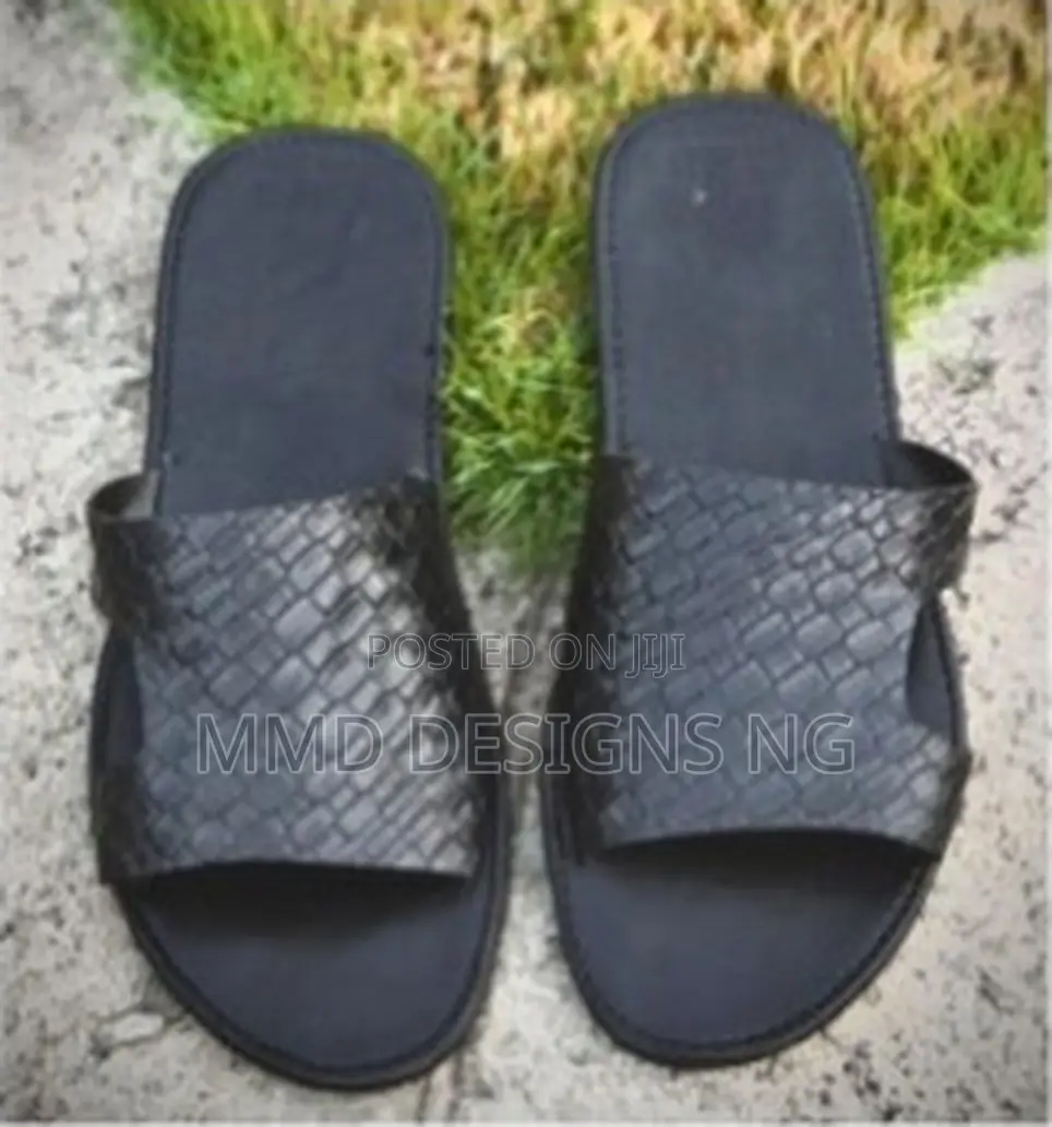 MMD Zangoskin Men's Black Woven-Texture Slides Size 45