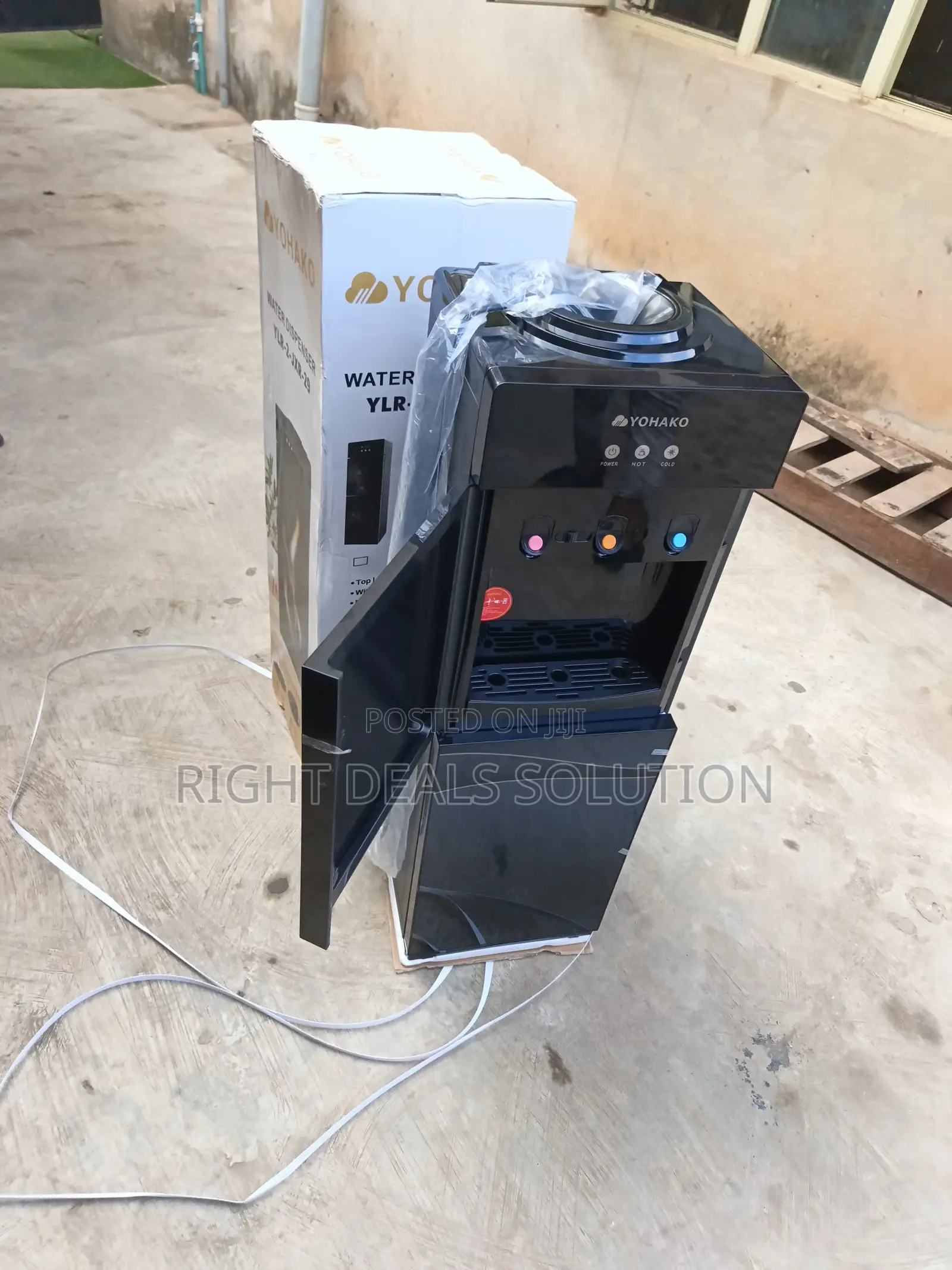 Yohako Water Dispenser With Built-in Cooling Cabinet