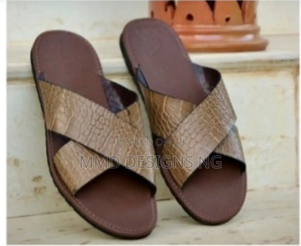 MMD DuskVibe Men's Brown Textured Cross-Strap Slides Size 45