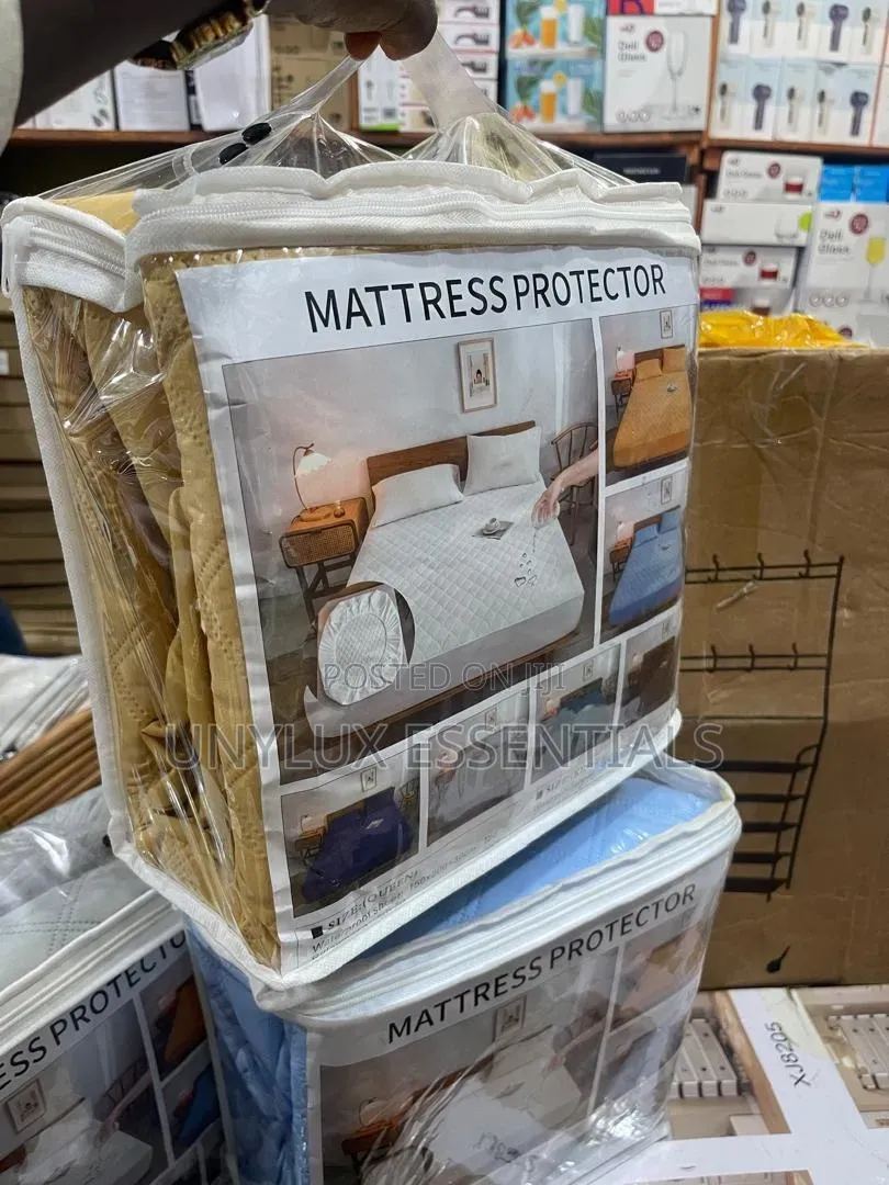 Quality Waterproof Bed Cover
4by6 /
6by6 /
6 by 7