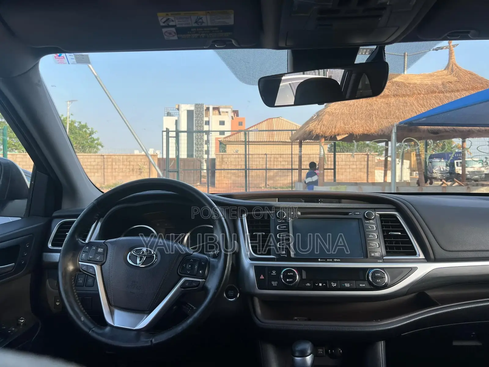Toyota Highlander Limited 4x4 V6 (3.5L 6cyl 8A) 2017 Silver