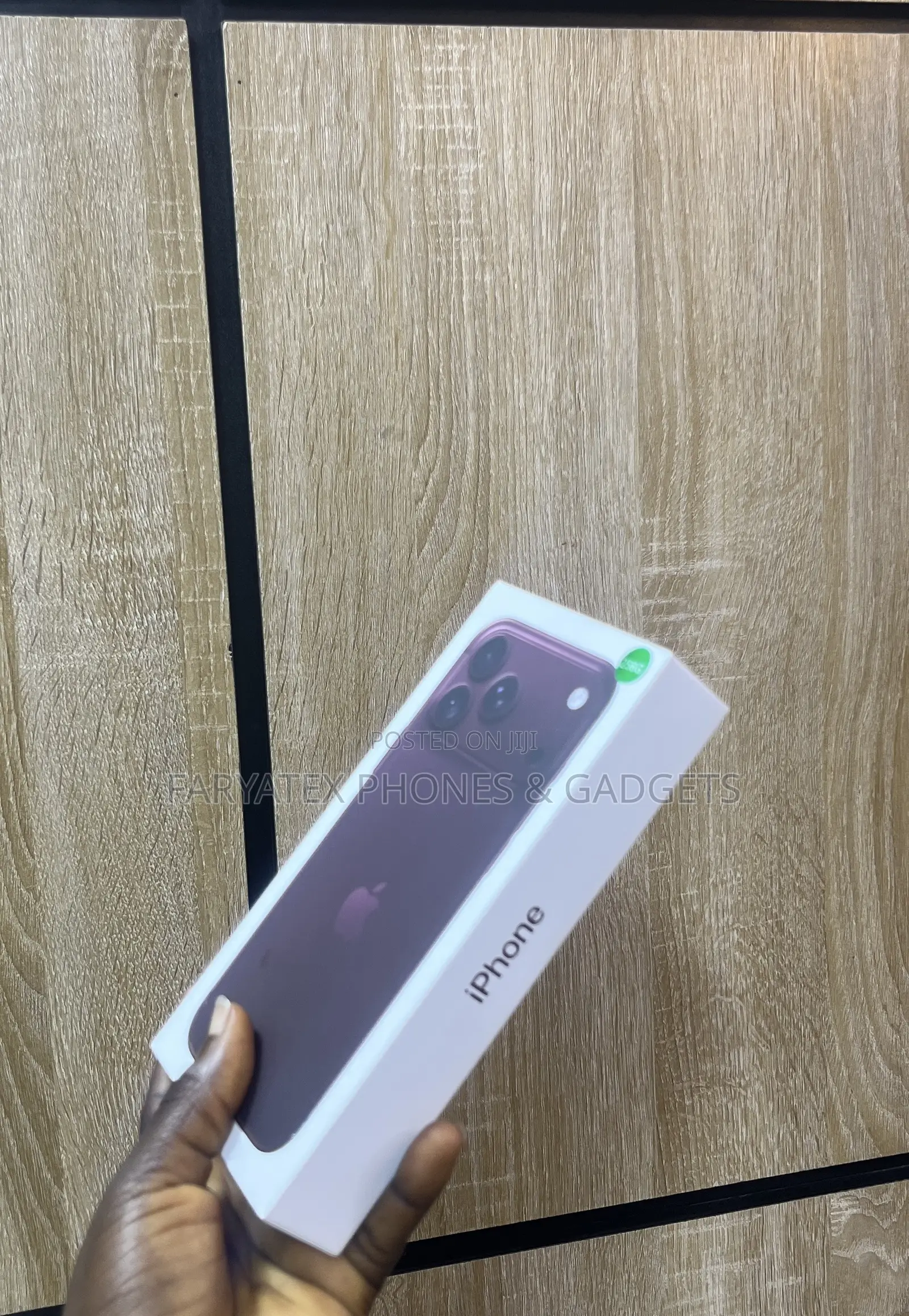New Apple iPhone 18 Pro Max 256 GB Red