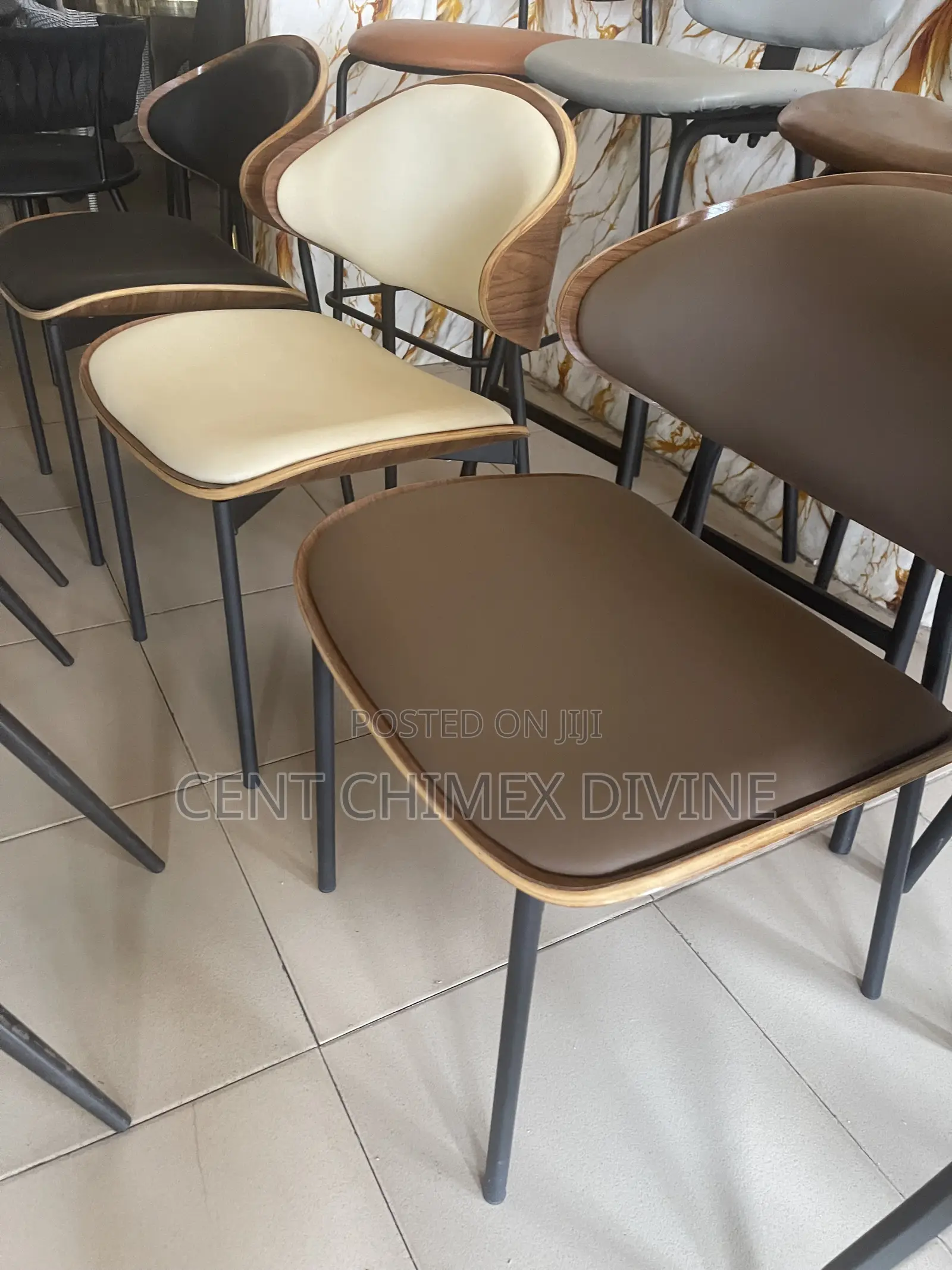 Wooden Back Dinning Chair