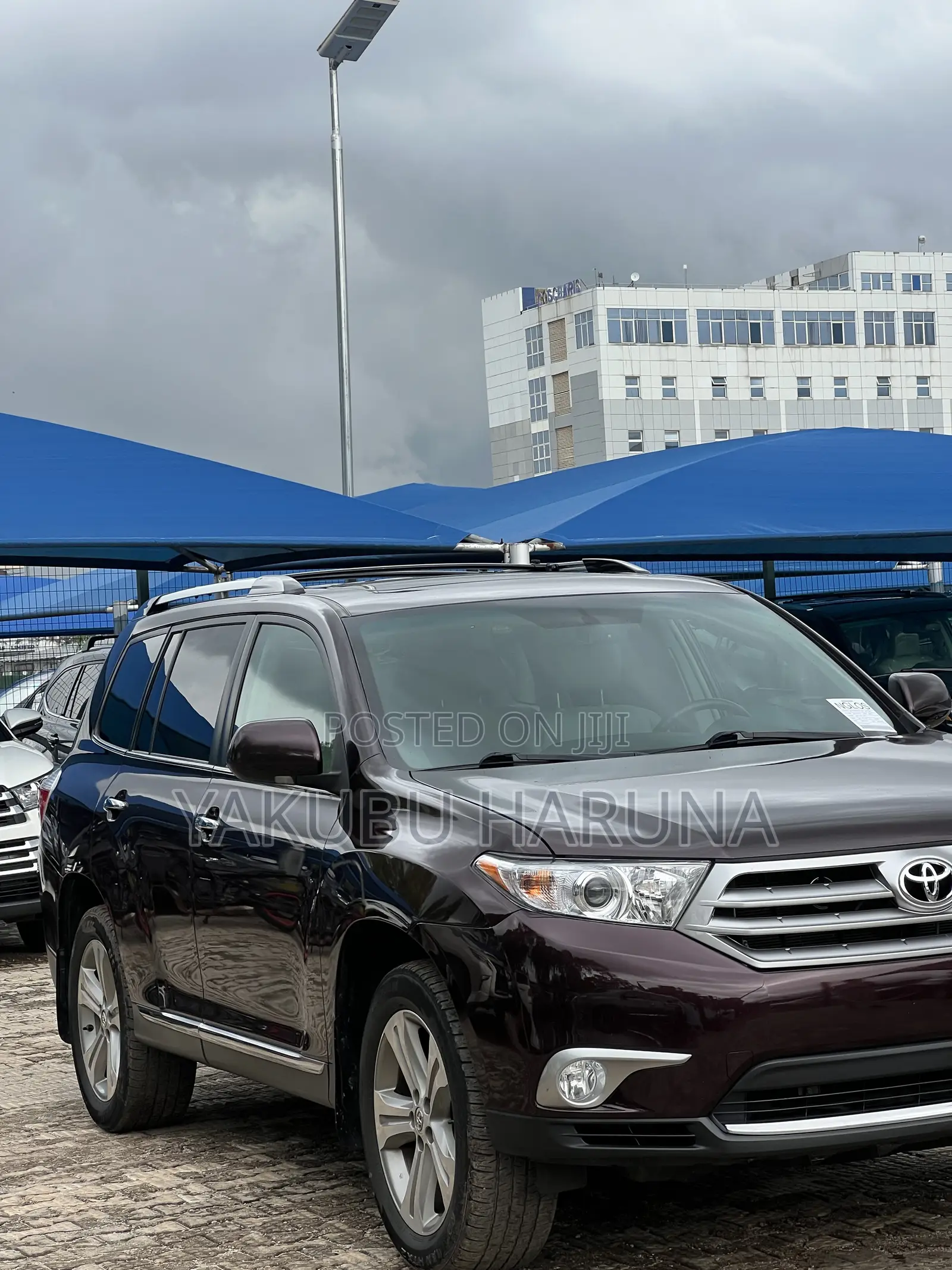 Toyota Highlander Limited 2012 Maroon