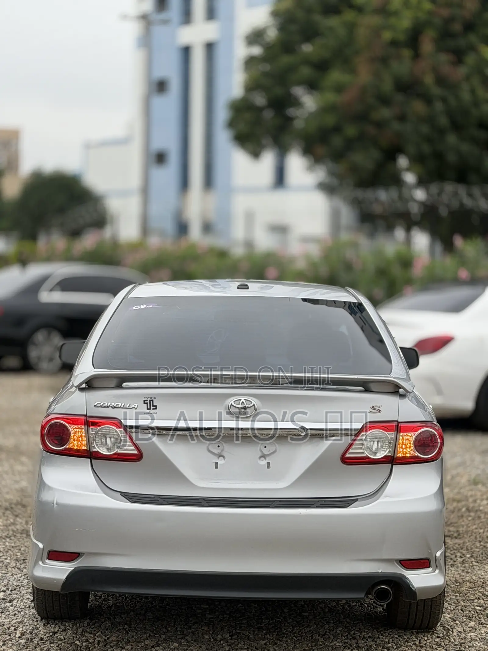 Toyota Corolla S 4dr Sedan (1.8L 4cyl 4A) 2011 Silver