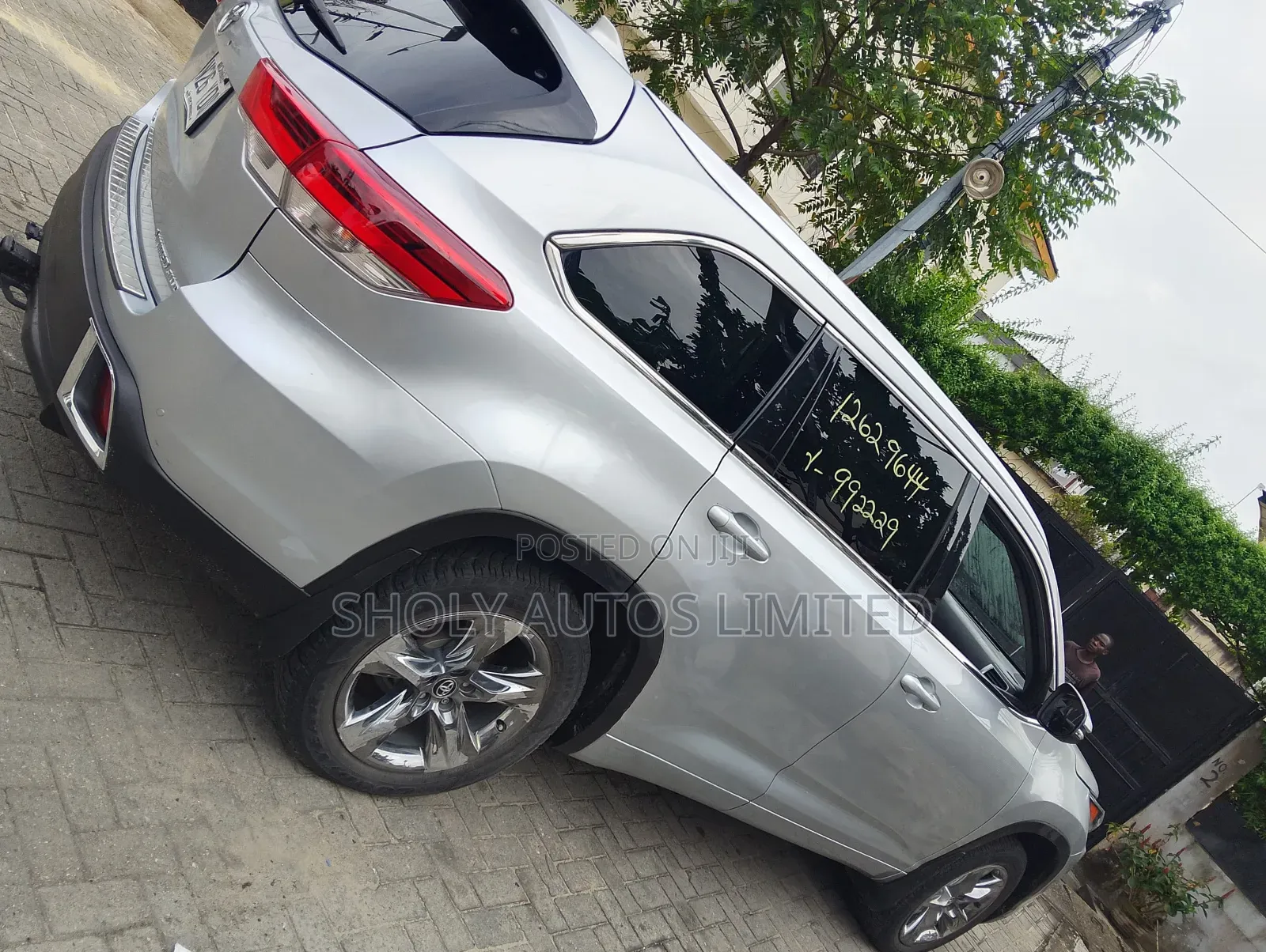 Toyota Highlander Limited 2019 Silver