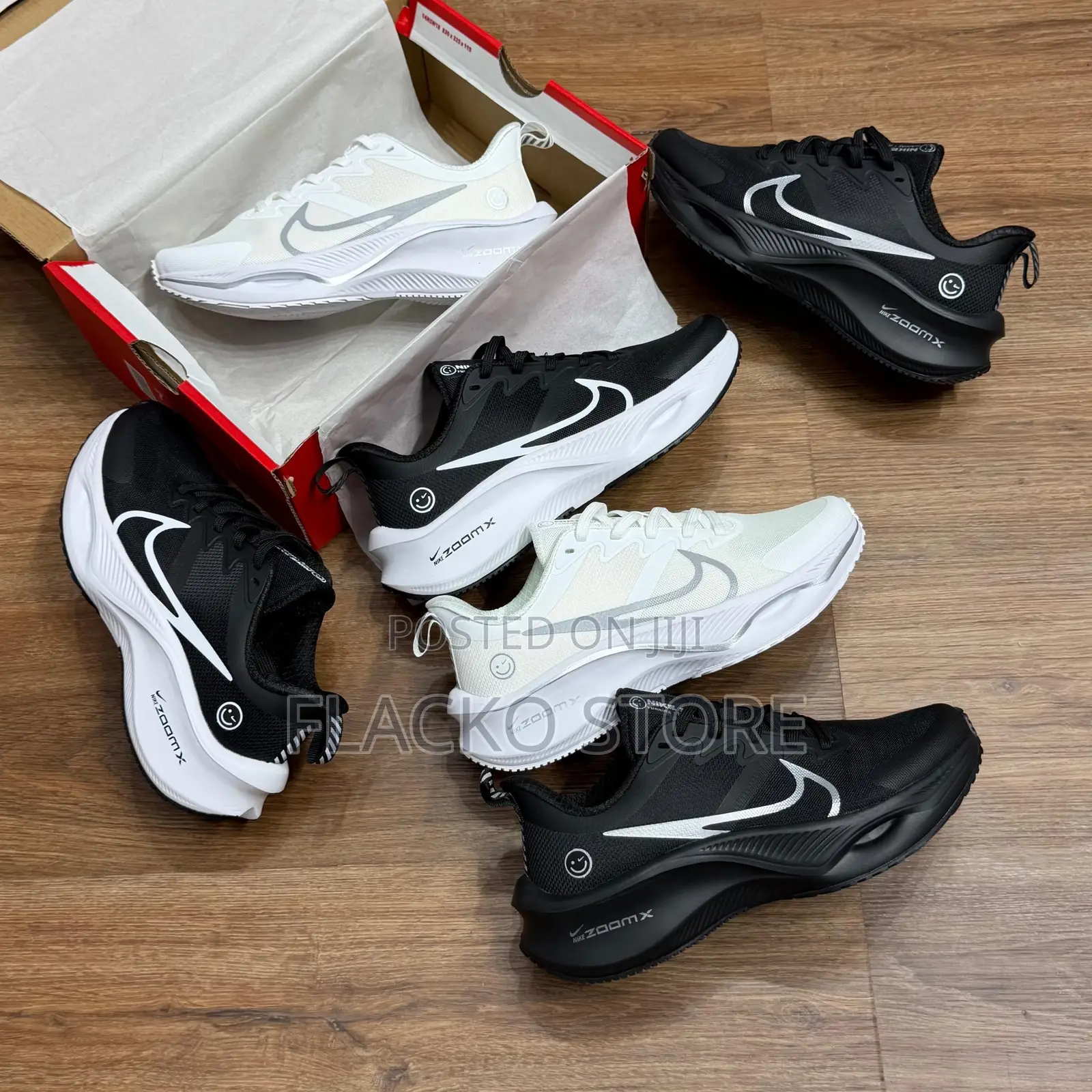High Quality Nike ZoomX Smileys Runner Sneakers
