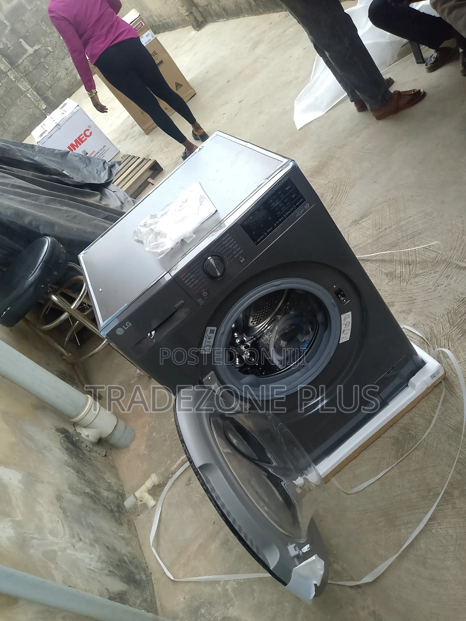 10.5KG LG Front Load Washer Machine