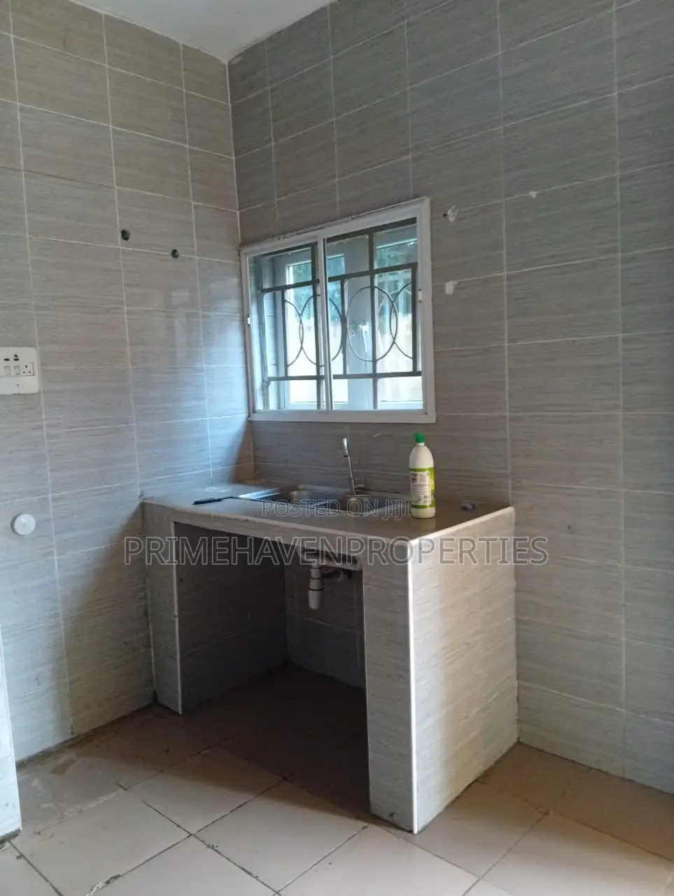 2bdrm Block of Flats in Kubwa for rent