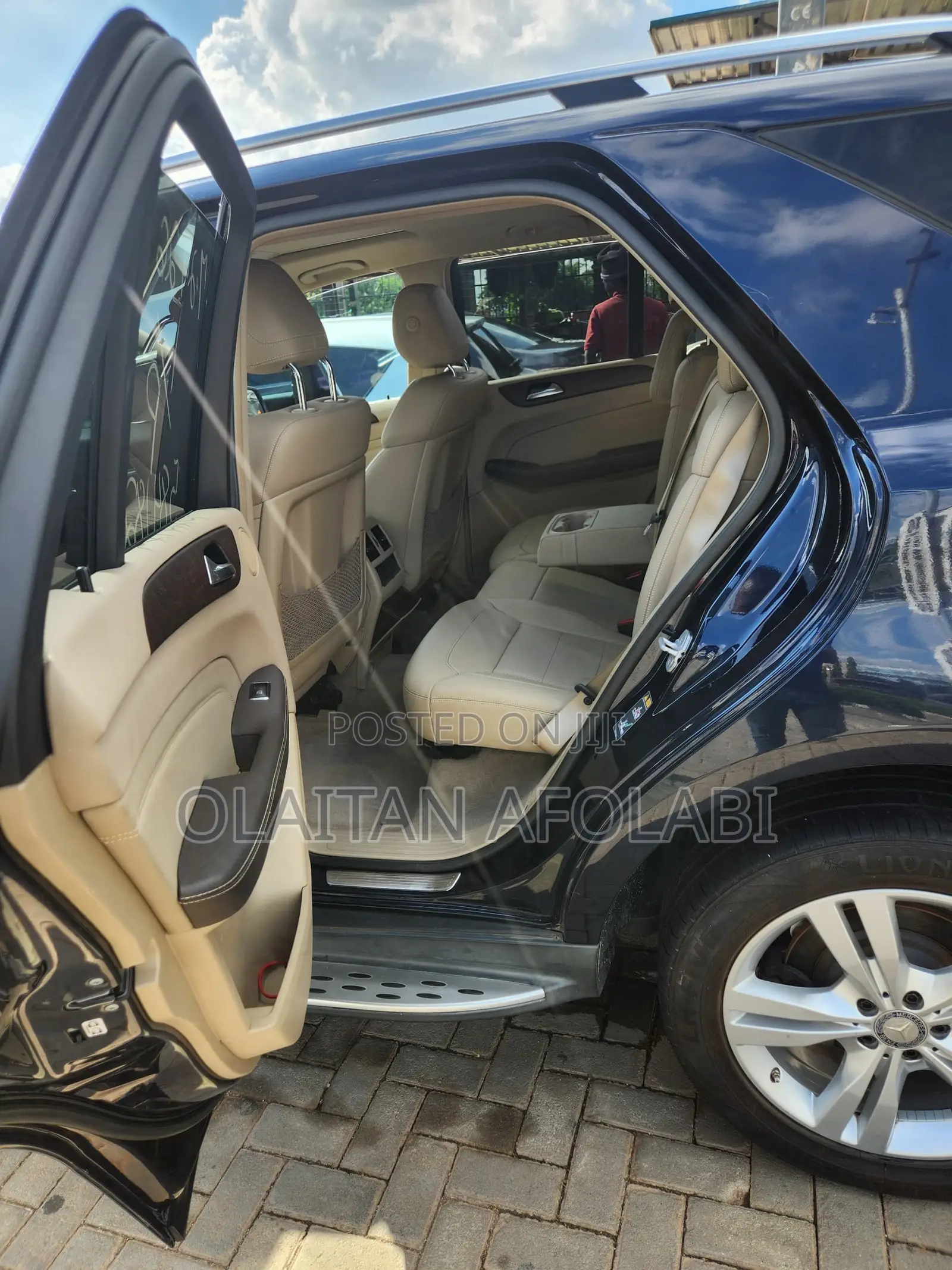 Mercedes-Benz M Class ML350 4dr SUV (3.5L 6cyl 7A) 2015 Blue