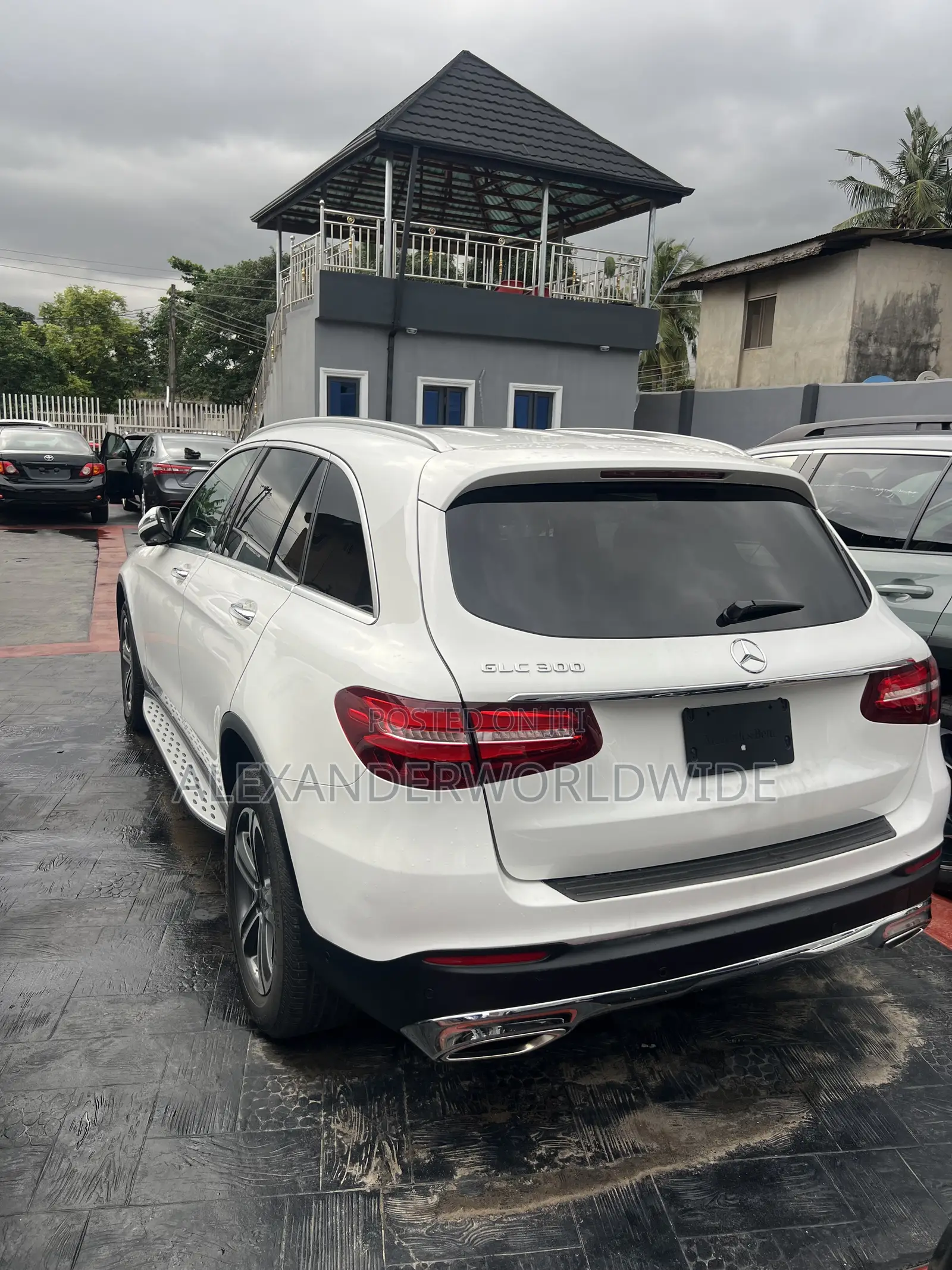 Mercedes-Benz GLC-Class 2017 White