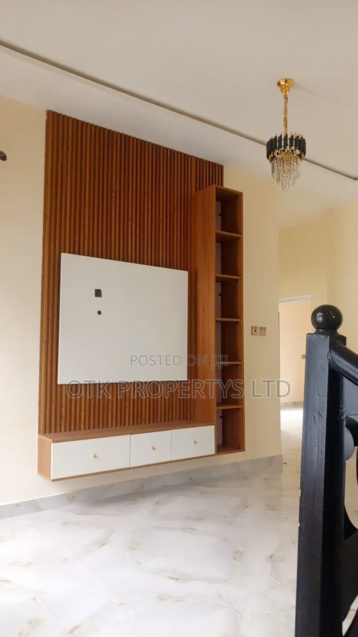 4bdrm Duplex in Fo1 Dantata Estate, Kubwa for sale
