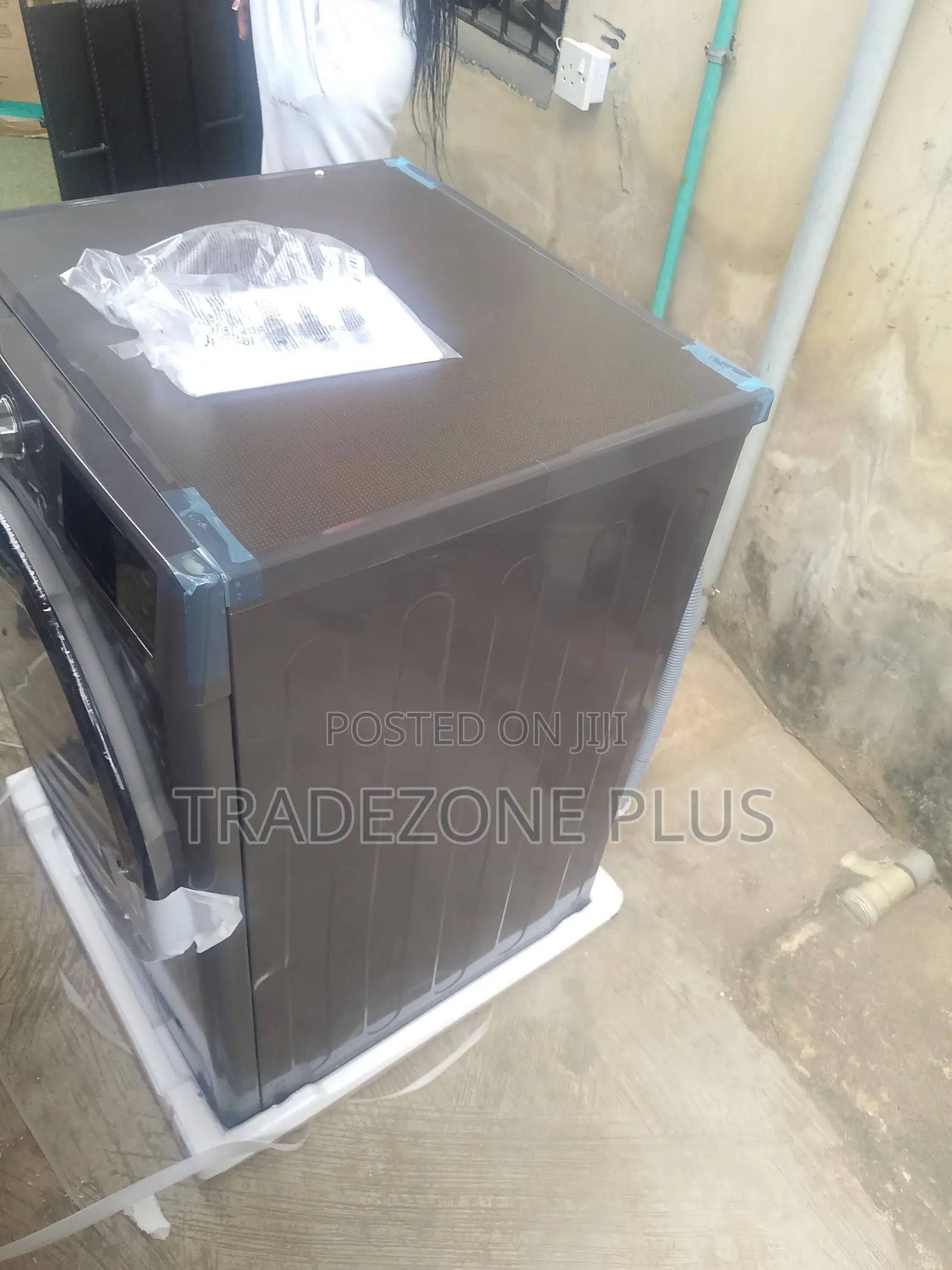 Get LG F4V3RYP6JE 10.5kg Washing Machine Today