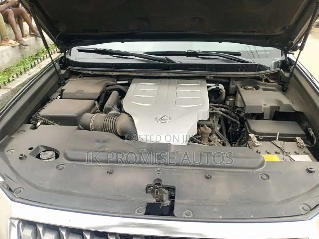 Lexus GX 2023 Black