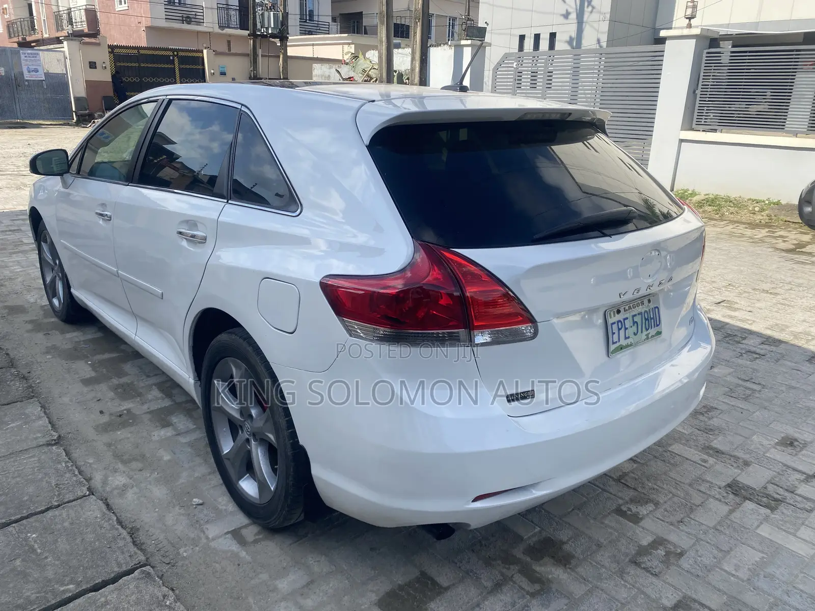 Toyota Venza Limited 2010 White