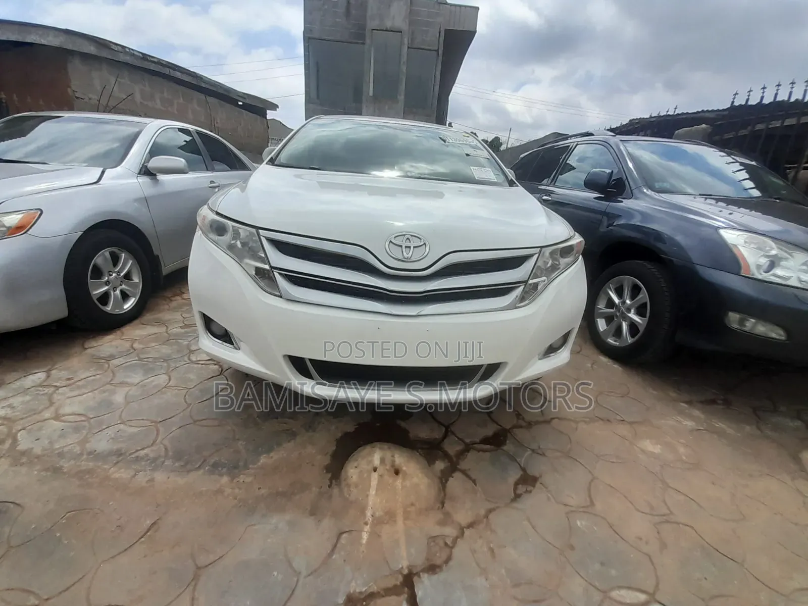 Toyota Venza LE 4dr Wagon (2.7L 4cyl 6A) 2014 White